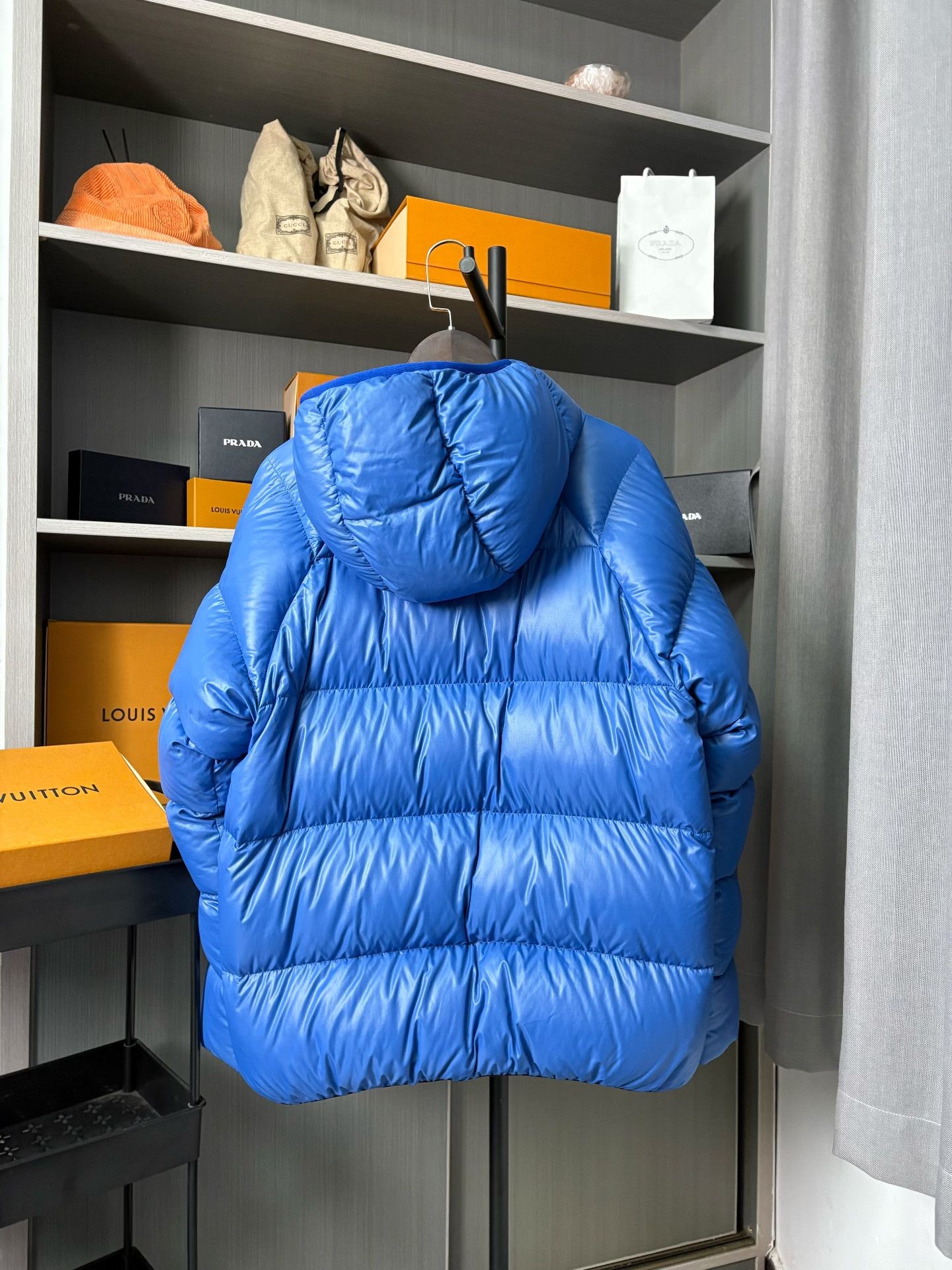 Moncler Moncler Down Blue Heavy Coat L Men Size US L / EU 52-54 / 3 - 3 Thumbnail