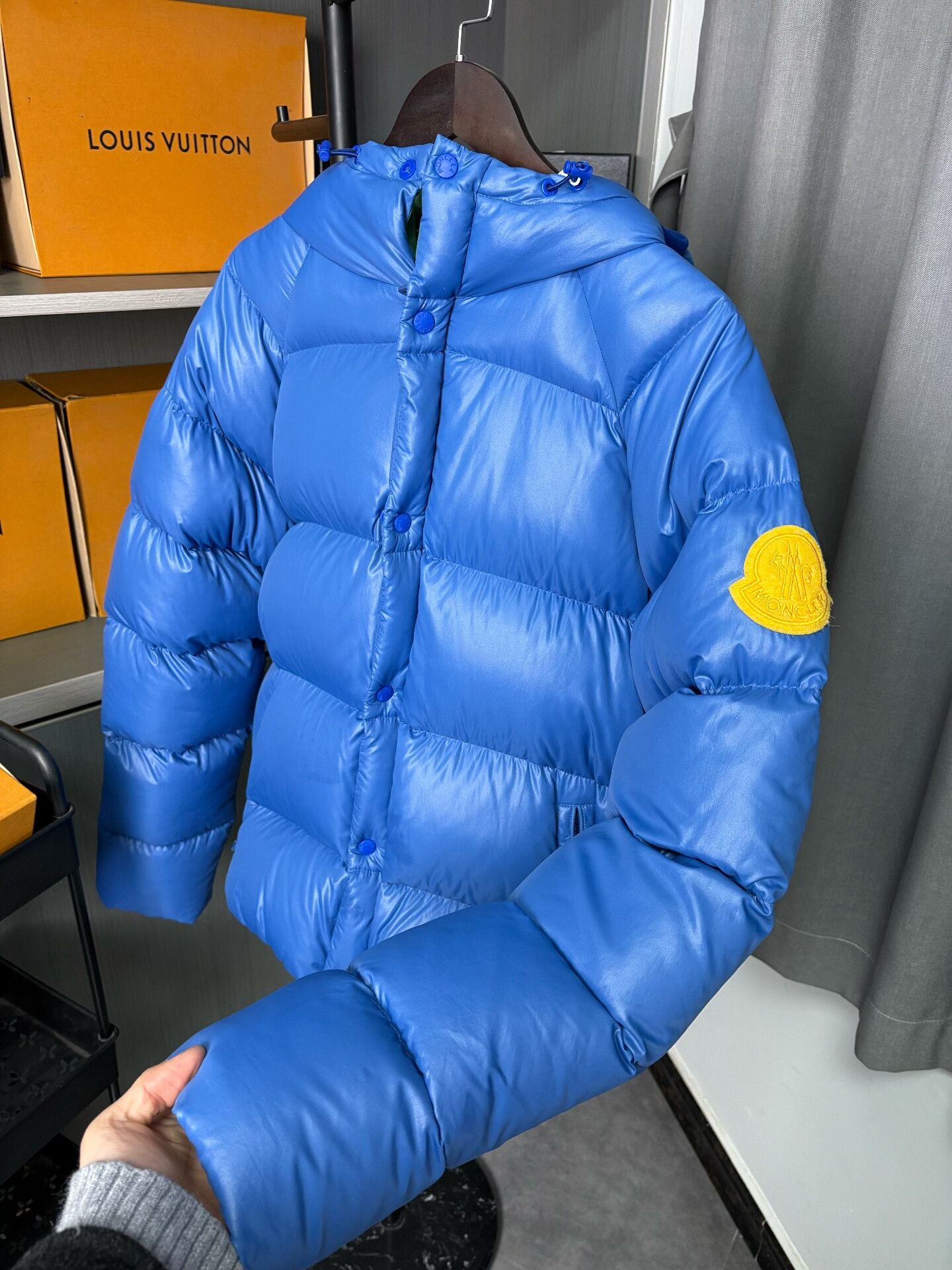 Moncler Moncler Down Blue Heavy Coat L Men Size US L / EU 52-54 / 3 - 6 Thumbnail
