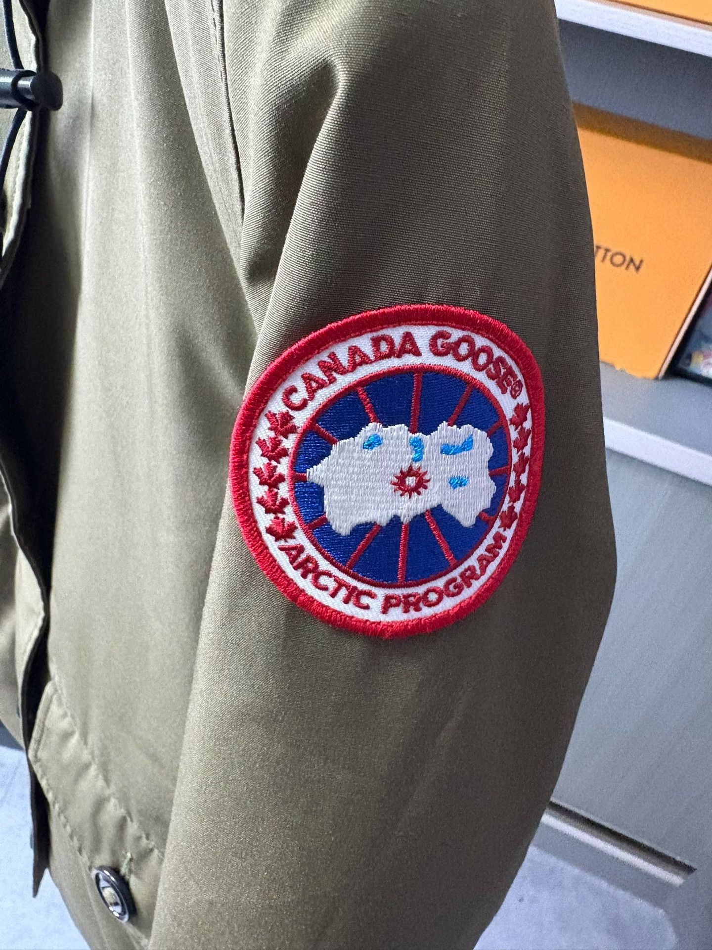 Canada Goose Canada Goose Down Green Heavy Coat S Men Size US S / EU 44-46 / 1 - 2 Thumbnail