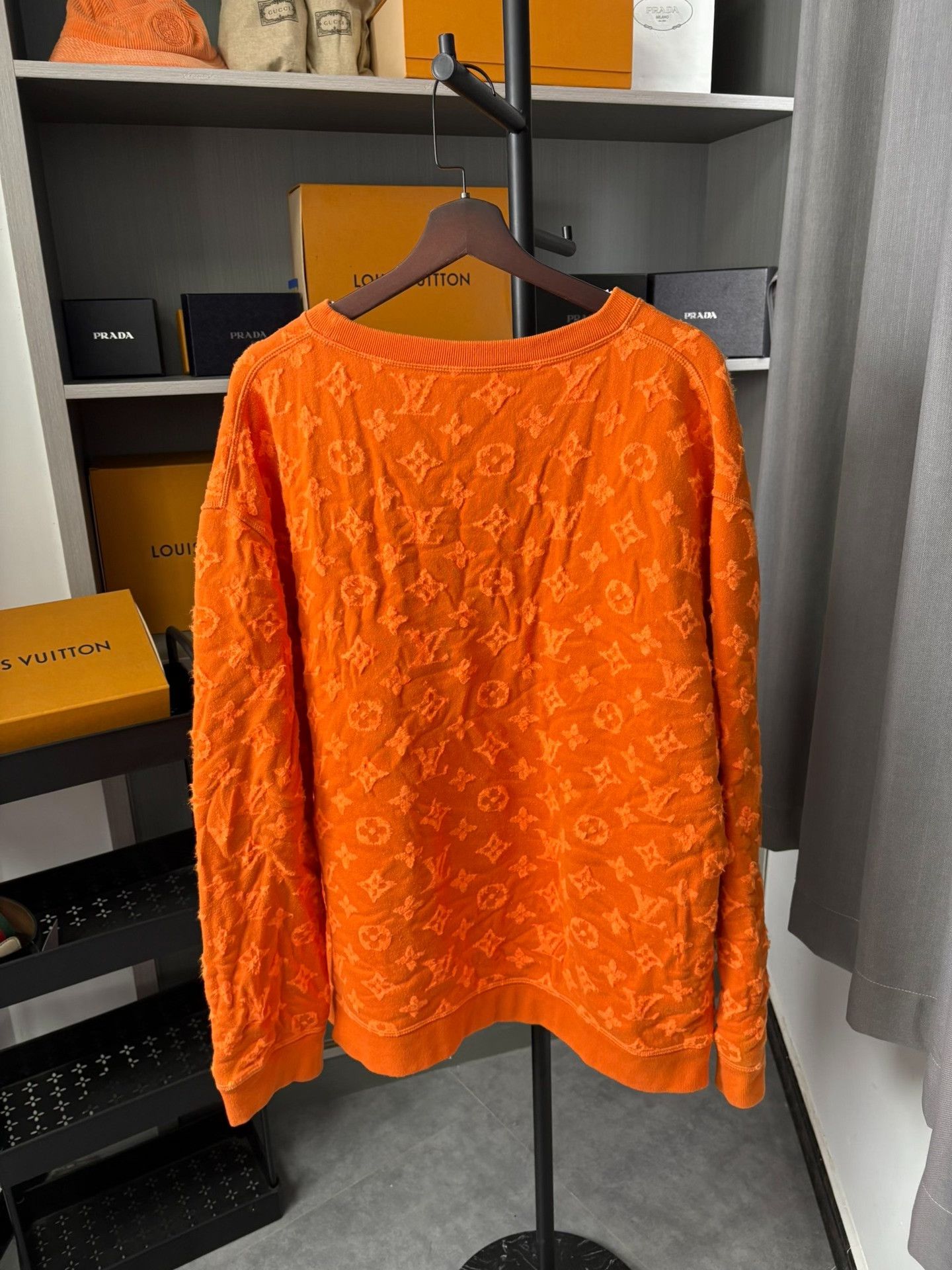 Louis Vuitton Louis Vuitton Retro Orange Hoodie XXL Men Size US XXL / EU 58 / 5 - 3 Thumbnail