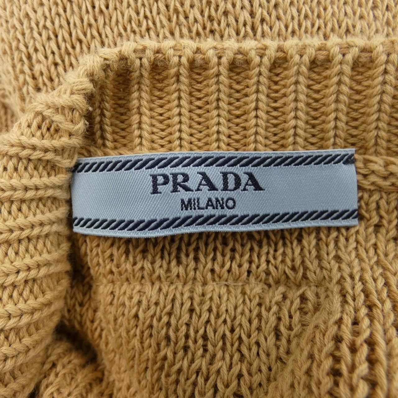 Prada Prada Prada Knit Top Textile Tops P25M75SOOO14XT DUTY FREE for USA Size ONE SIZE - 4 Thumbnail