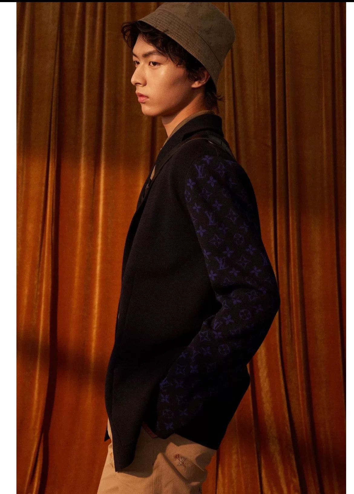 Louis Vuitton Louis Vuitton FW23 Logo Knit Blazer Men's Black Size US L / EU 52-54 / 3 - 7 Thumbnail