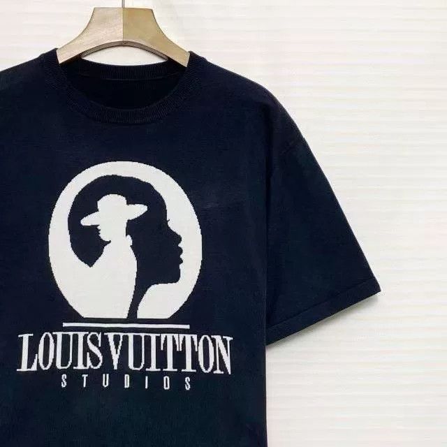 Louis Vuitton Louis Vuitton FW23 Men's T-shirt Size US L / EU 52-54 / 3 - 3 Thumbnail