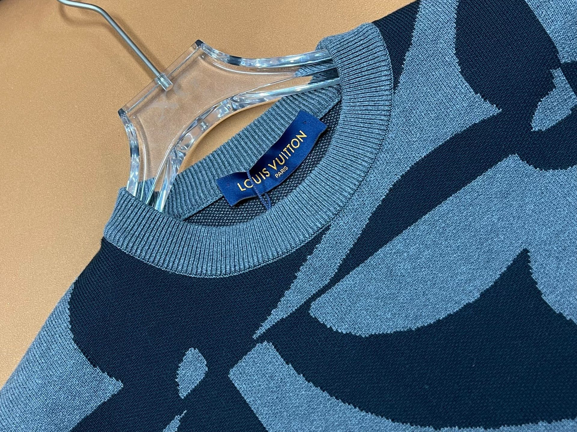 Louis Vuitton Louis Vuitton SS22 Monogram Sweatshirt Size US XS / EU 42 / 0 - 3 Thumbnail