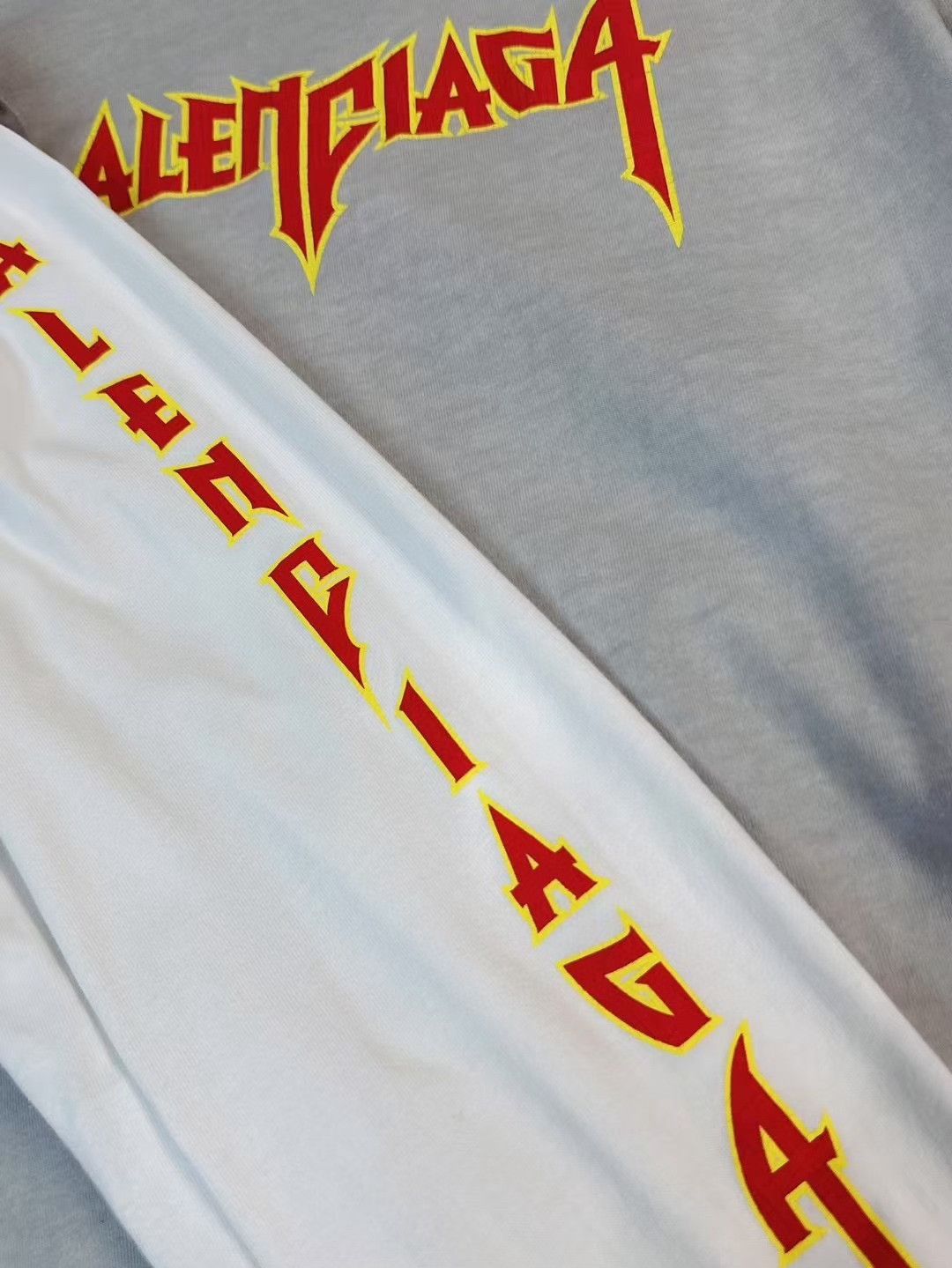 Balenciaga Balenciaga Metallica Lightning Logo Longsleeve T-shirt Size US L / EU 52-54 / 3 - 4 Thumbnail