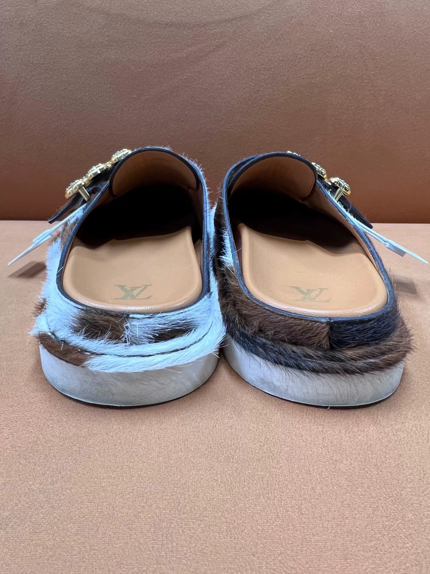 Louis Vuitton Louis Vuitton Easy Men's Leather Slides Size US 9 / EU 42 - 6 Thumbnail