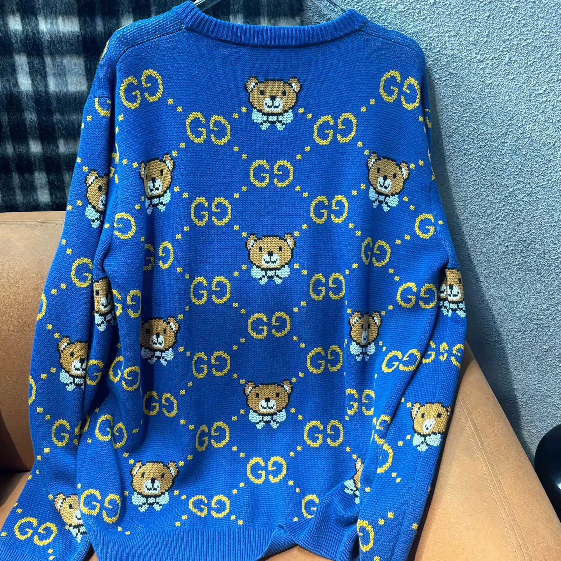 Gucci Gucci Collaborative Bear Logo Wool Sweater Size US XXL / EU 58 / 5 - 3 Thumbnail