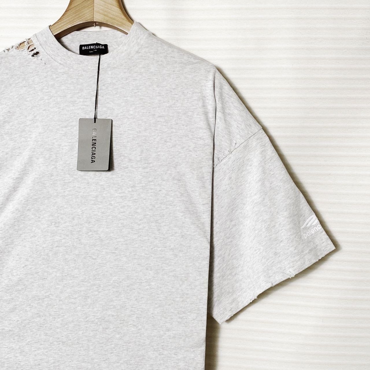 Balenciaga Balenciaga Short-Sleeve Size 3 Size US L / EU 52-54 / 3 - 3 Thumbnail