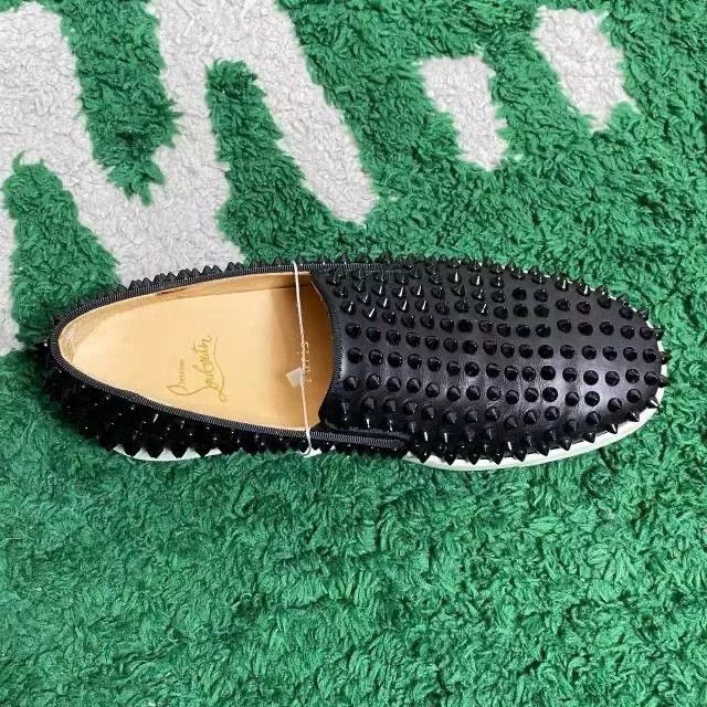 Christian Louboutin Christian Louboutin Black Velvet Red Sole Shoes Size US 8.5 / IT 38.5 - 6 Thumbnail