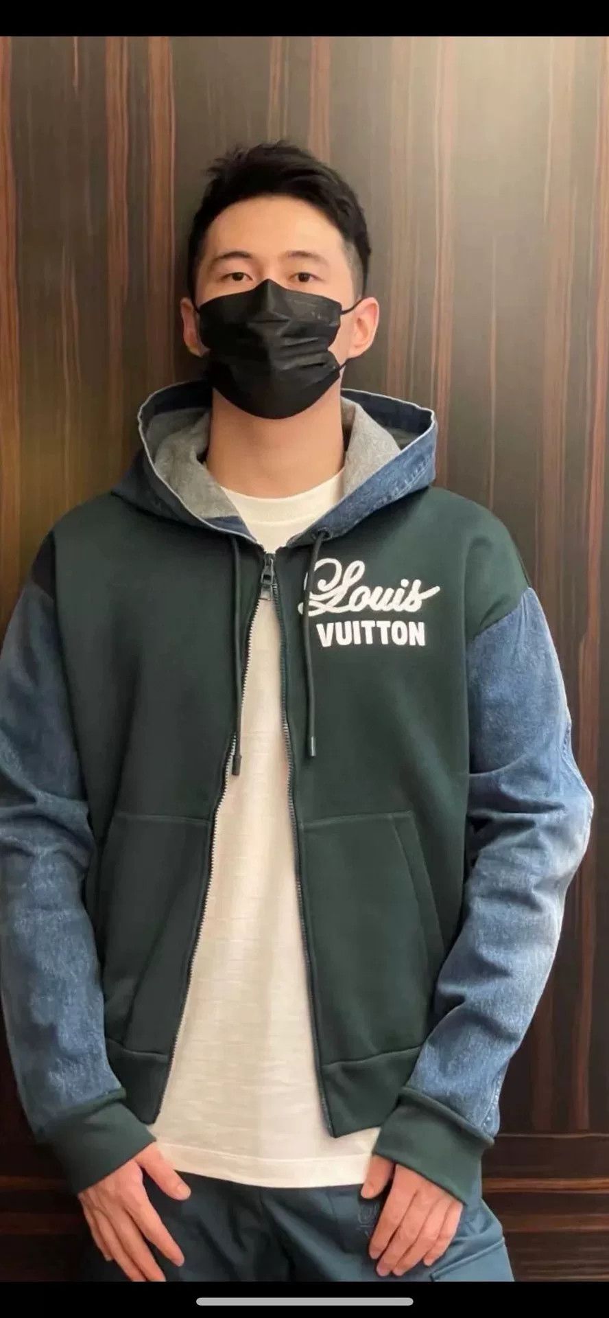 Louis Vuitton Louis Vuitton FW22 Patchwork Logo Zip Hooded Jacket Size US M / EU 48-50 / 2 - 9 Thumbnail