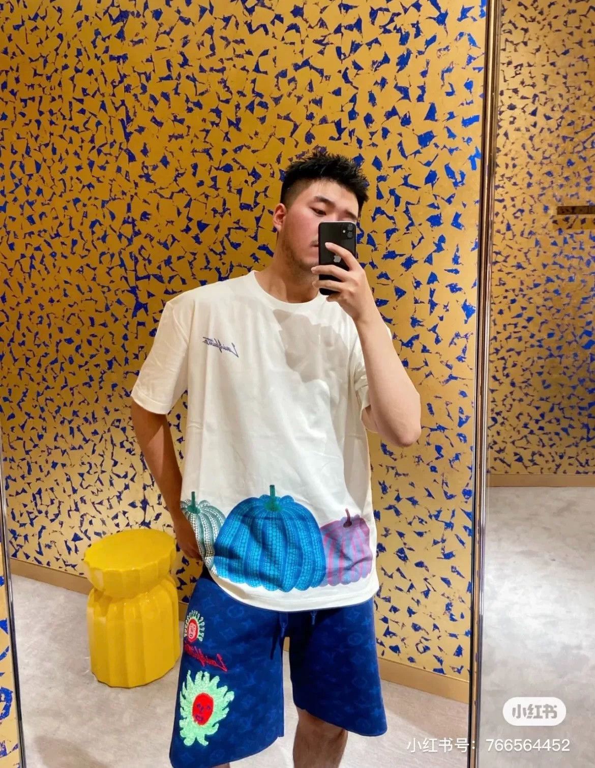 Louis Vuitton LV x Yayoi Kusama SS23 Logo Pumpkin T-Shirt Size US M / EU 48-50 / 2 - 6 Thumbnail