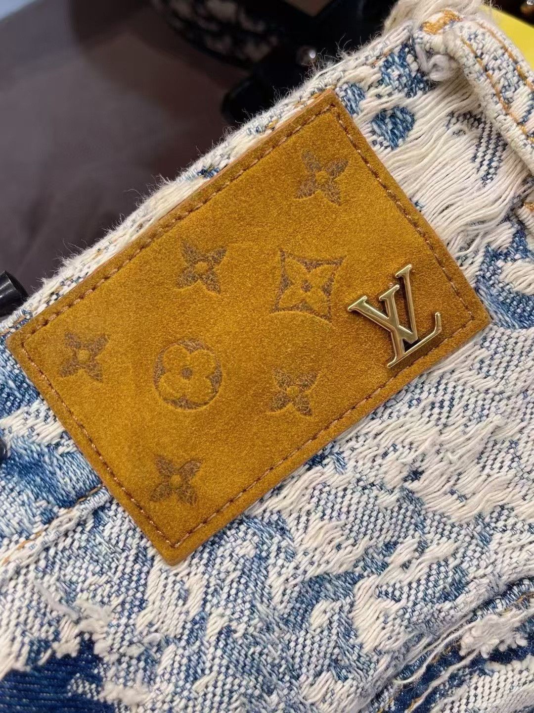 Louis Vuitton Louis Vuitton FW22 Floral Distressed Denim Shorts Size US 32 / EU 48 - 5 Thumbnail