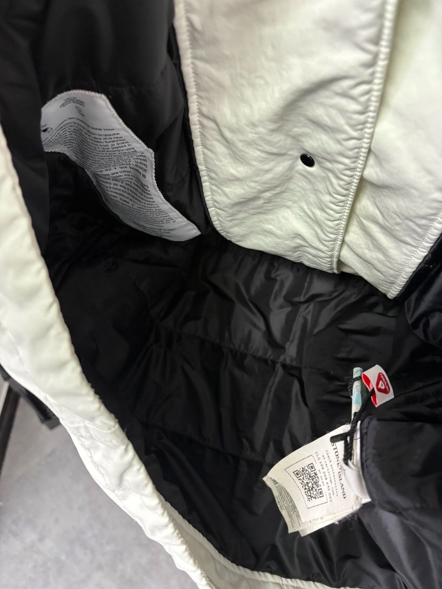 Stone Island Stone Island Cotton White Heavy Coat XL Men Size US XL / EU 56 / 4 - 6 Thumbnail