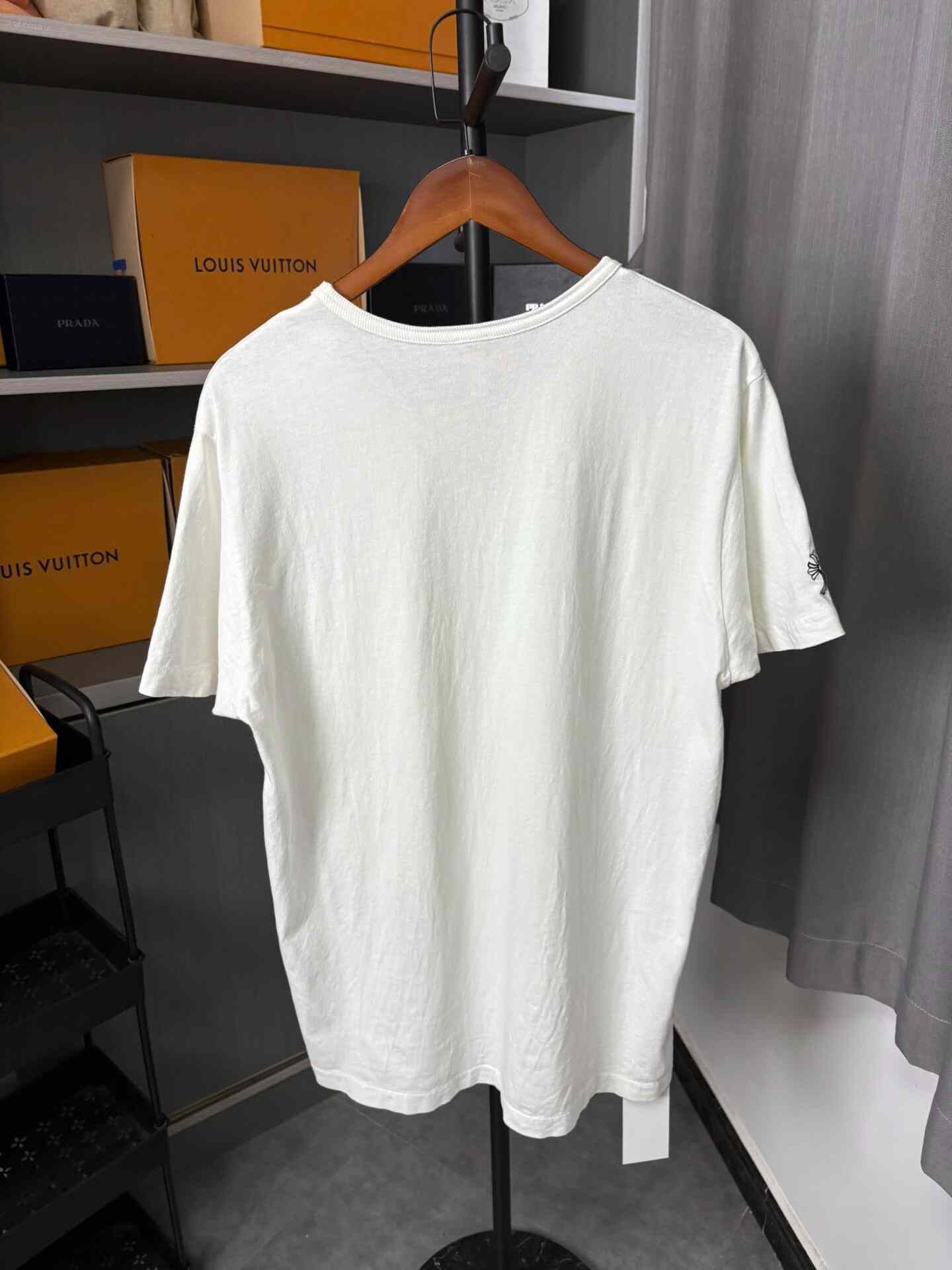 Chrome Hearts Chrome Hearts Embroidered White T-Shirt L Men Size US L / EU 52-54 / 3 - 4 Thumbnail