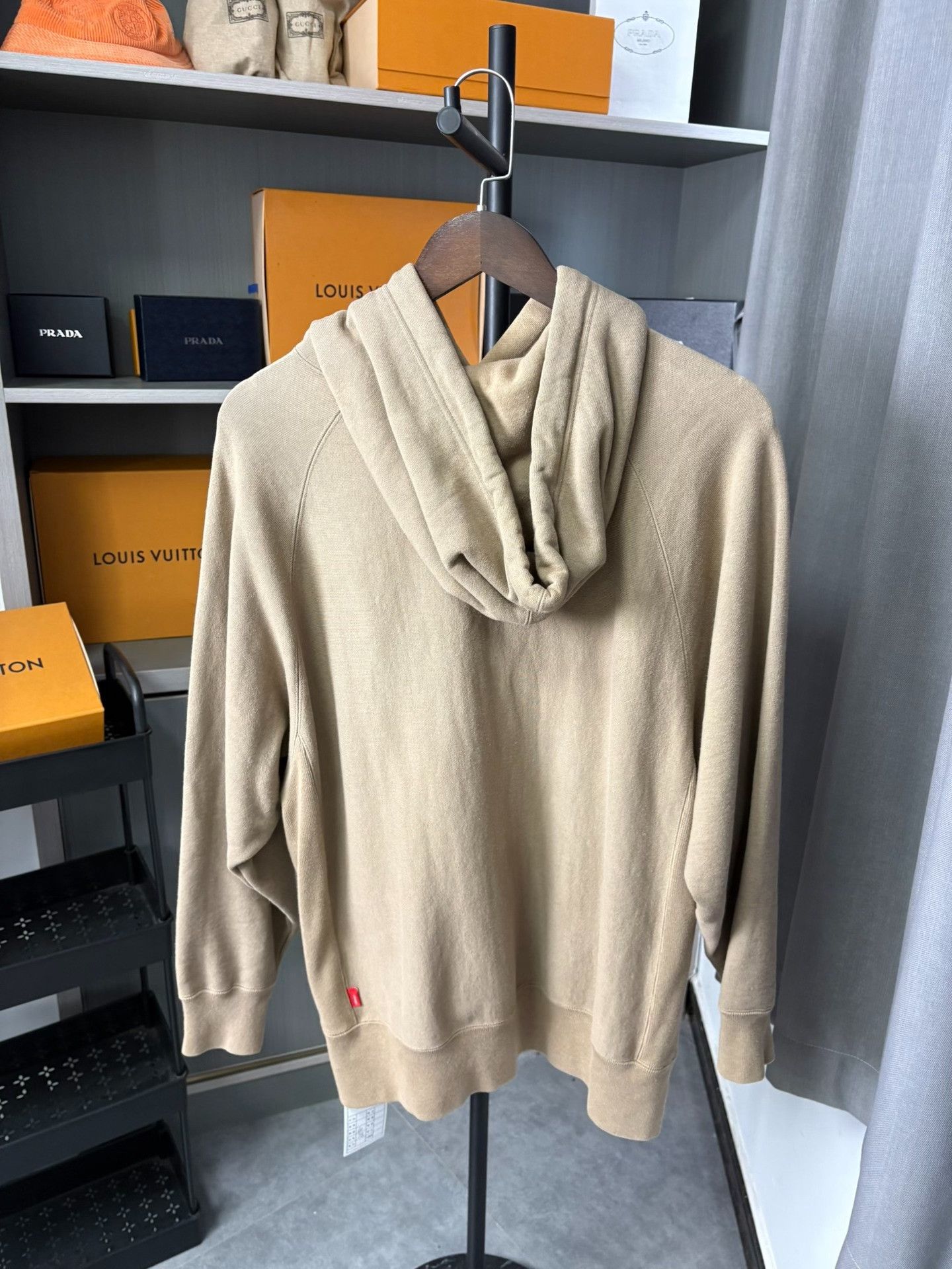 Other Beige Hoodie M Men Size US M / EU 48-50 / 2 - 2 Thumbnail