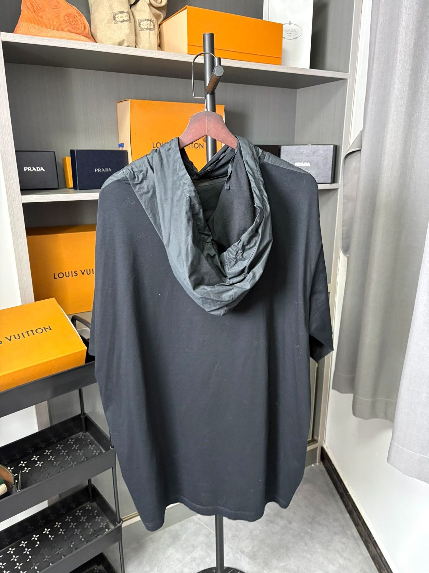 Prada Prada Black T-Shirt L Men Size US L / EU 52-54 / 3 - 3 Thumbnail