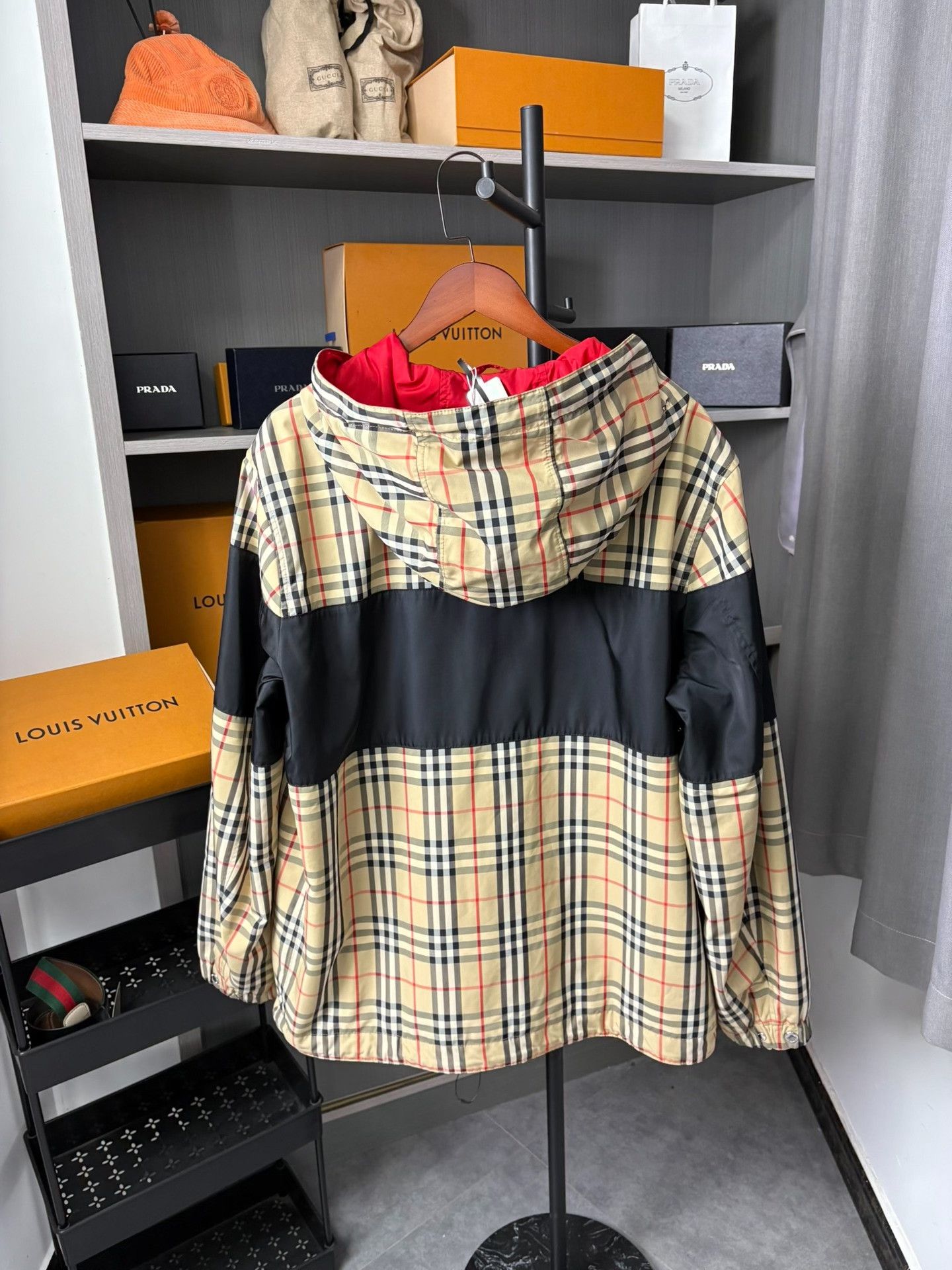 Burberry Burberry Patchwork Plaid Red Light Jacket XL Men Size US XL / EU 56 / 4 - 2 Thumbnail