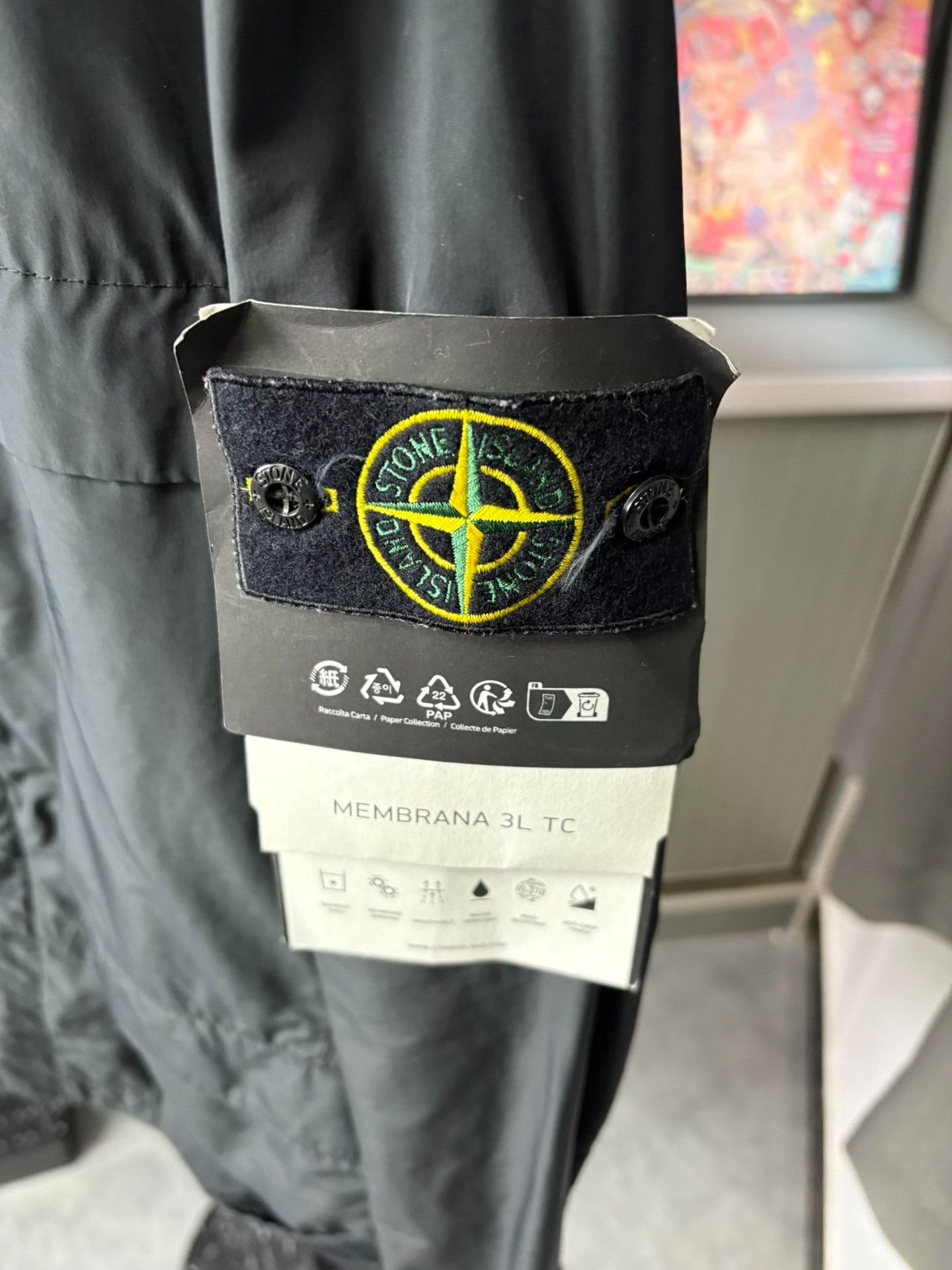 Stone Island Stone Island Nylon Black Light Jacket L Men Size US L / EU 52-54 / 3 - 2 Thumbnail