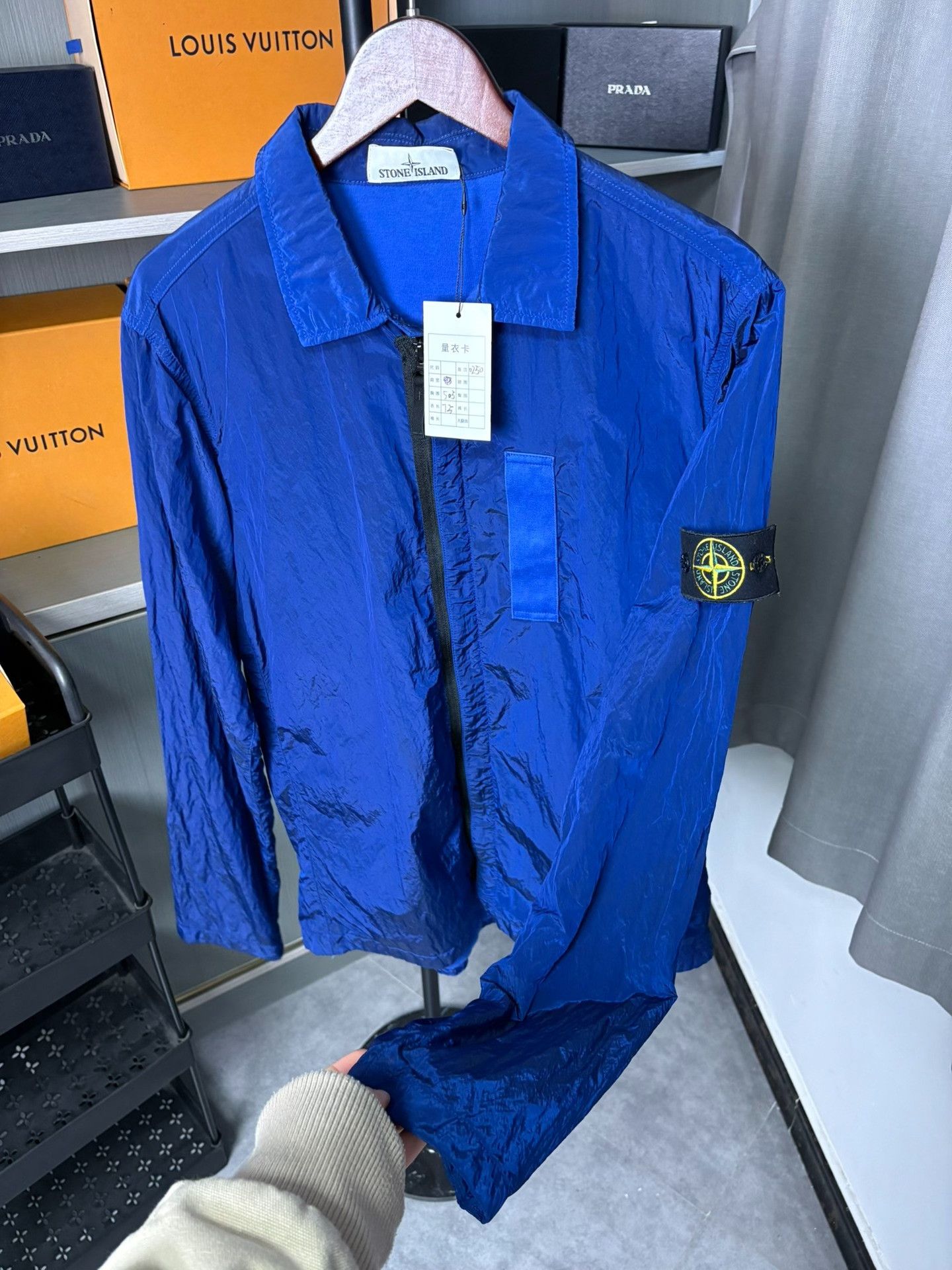 Stone Island Stone Island Nylon Blue Light Jacket L Men Size US L / EU 52-54 / 3 - 7 Thumbnail