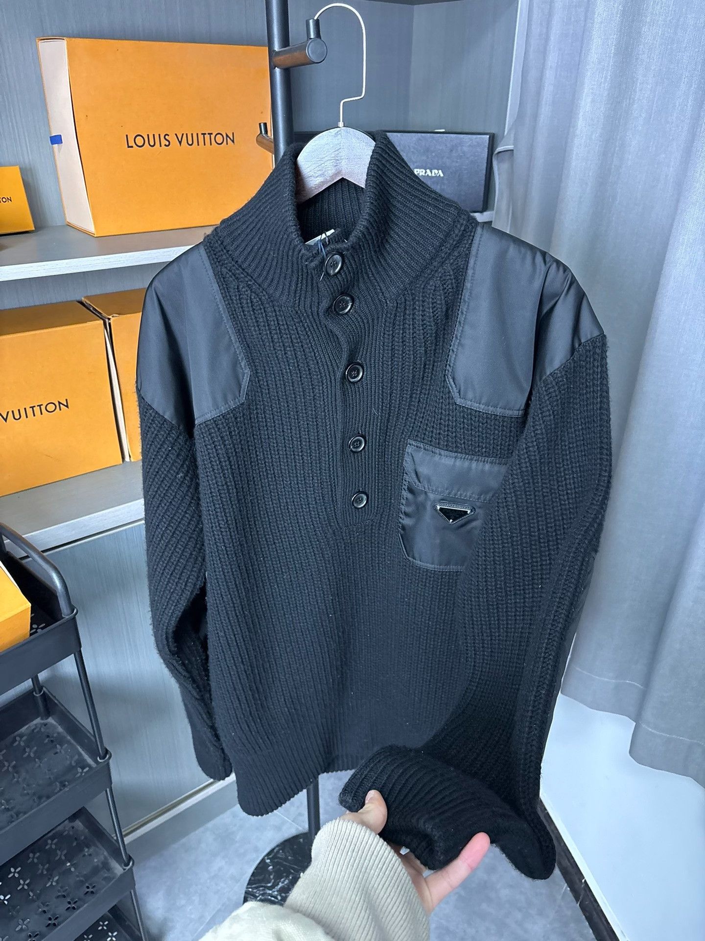 Prada Prada Wool Gray Sweater 25 Men Size US XS / EU 42 / 0 - 5 Thumbnail