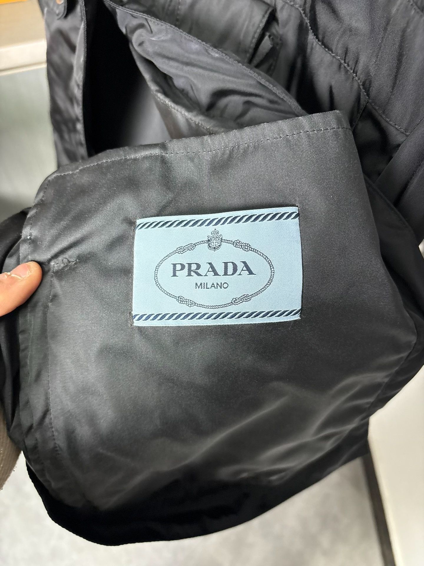 Prada Prada Nylon Black Light Jacket 36 Men Size US S / EU 44-46 / 1 - 5 Thumbnail