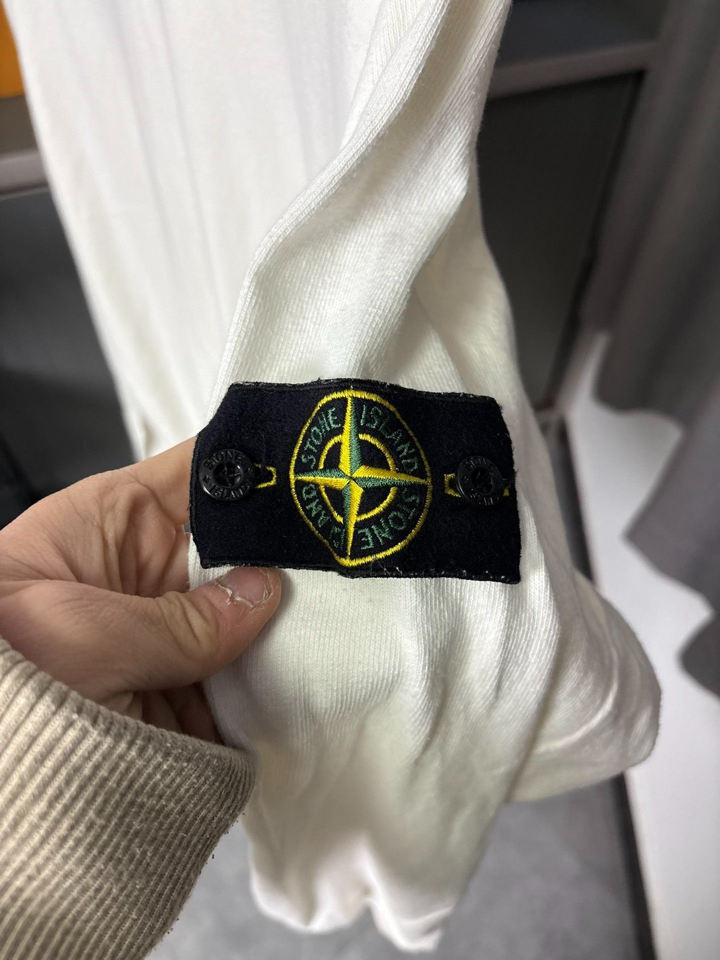 Stone Island Stone Island White T-Shirt L Men Size US L / EU 52-54 / 3 - 3 Thumbnail