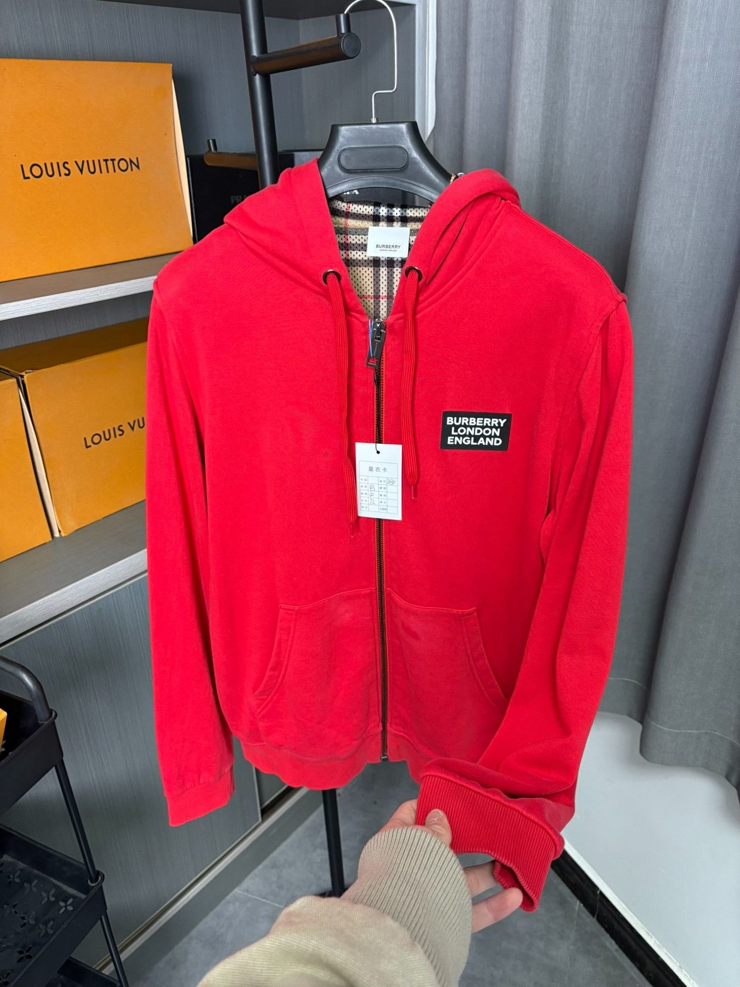 Burberry Burberry Red Hoodie M Men Size US M / EU 48-50 / 2 - 8 Thumbnail
