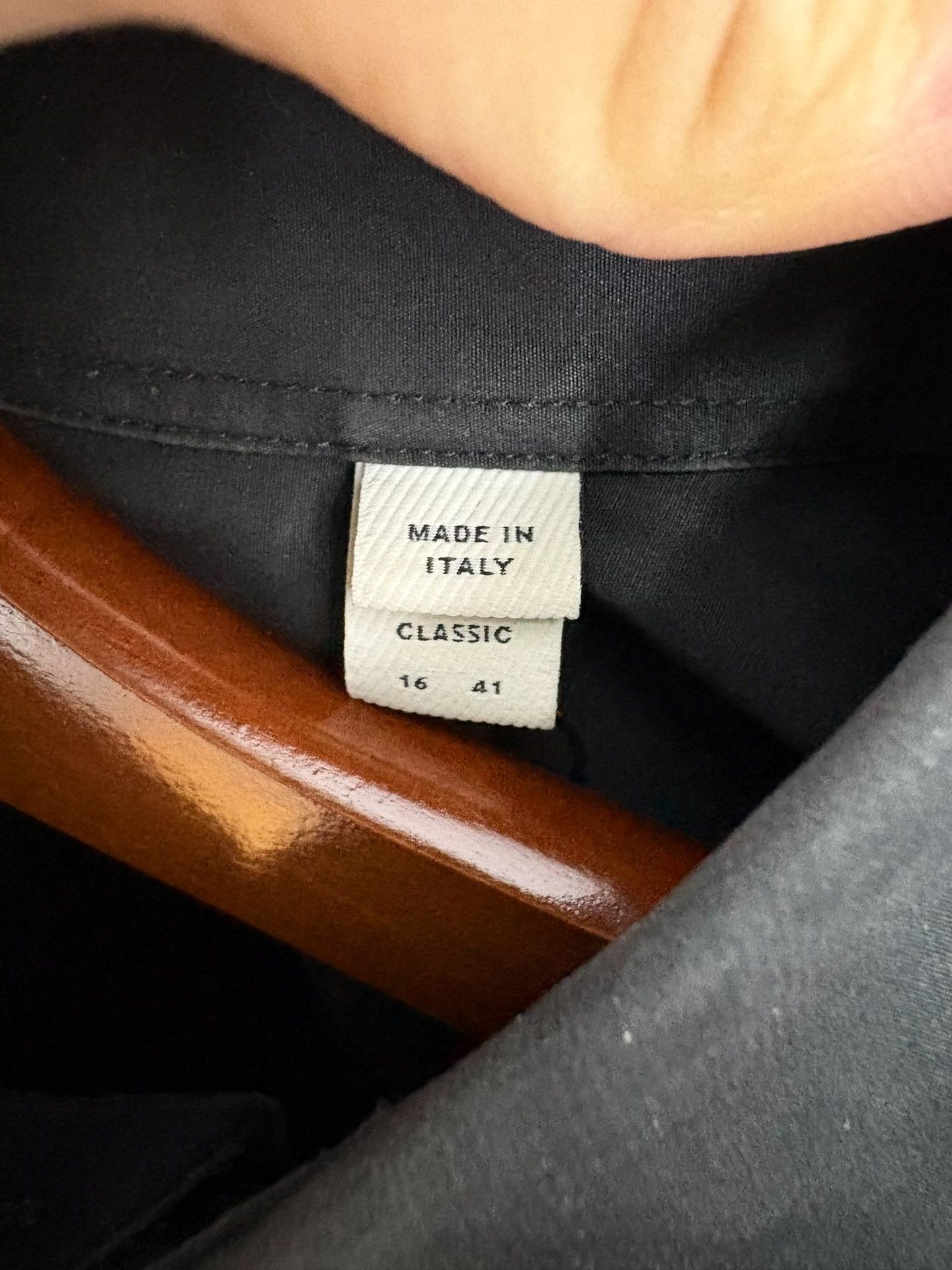 Burberry Burberry Black Shirt 41 Men Size US M / EU 48-50 / 2 - 7 Thumbnail