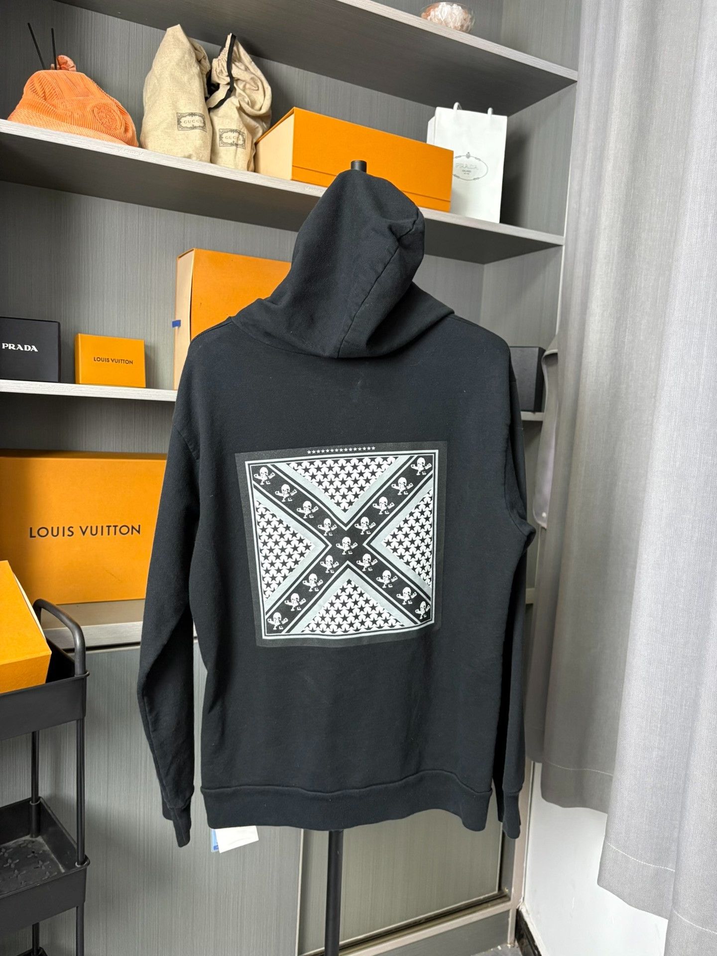Chrome Hearts Chrome Hearts Black Hoodie L Men Size US L / EU 52-54 / 3 - 2 Thumbnail