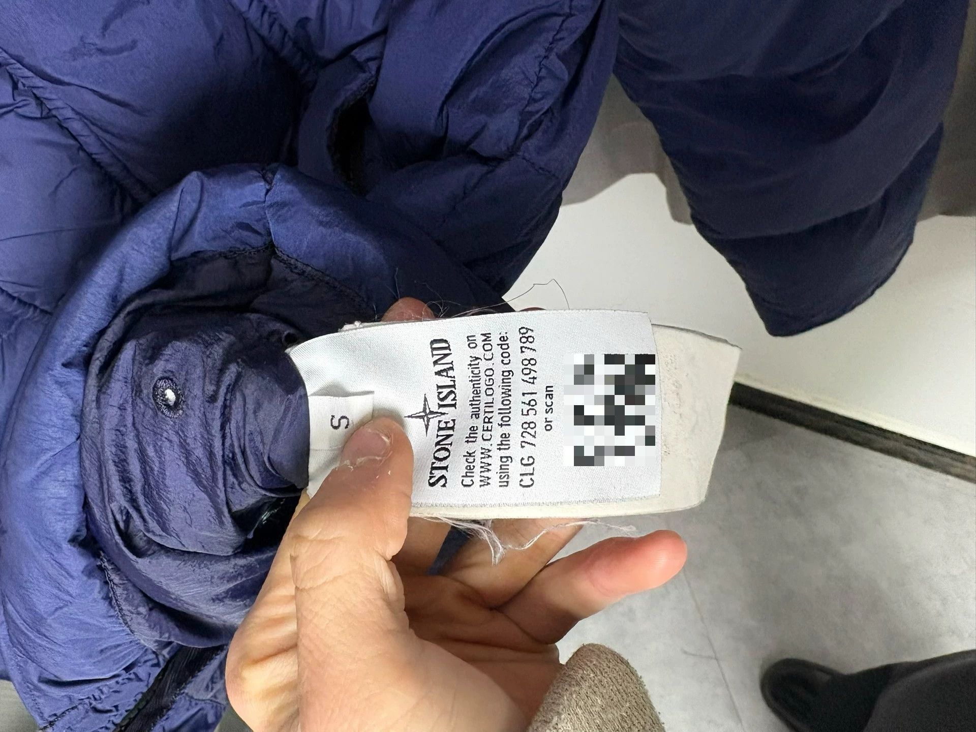 Stone Island Stone Island Down Blue Heavy Coat S Men Size US S / EU 44-46 / 1 - 7 Thumbnail