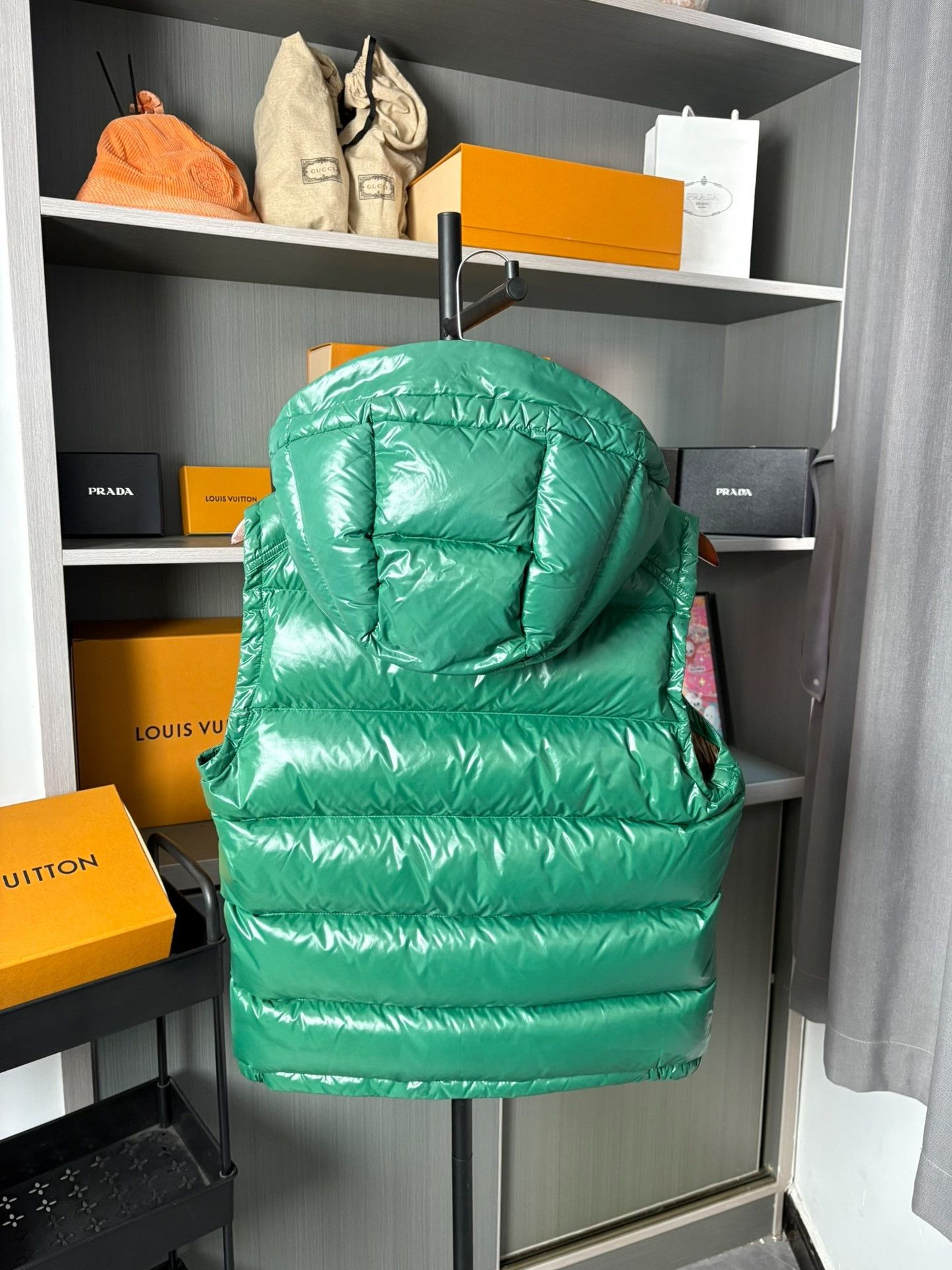 Moncler Moncler Down Green Vest M Men Size US M / EU 48-50 / 2 - 2 Thumbnail