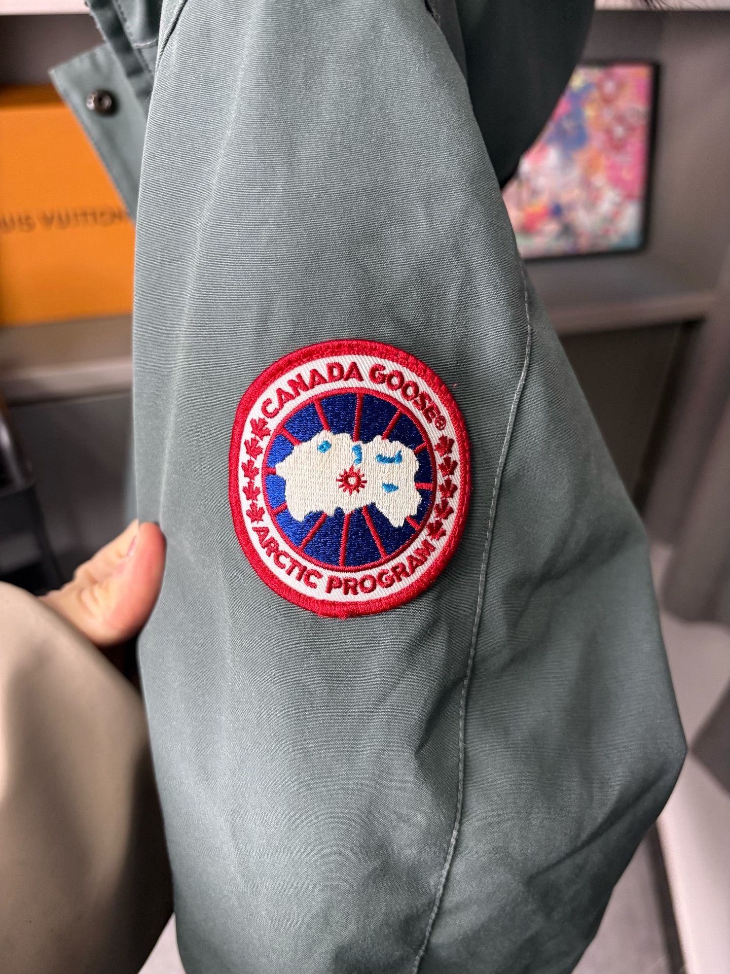 Canada Goose Canada Goose Down Green Heavy Coat L Men Size US L / EU 52-54 / 3 - 5 Thumbnail