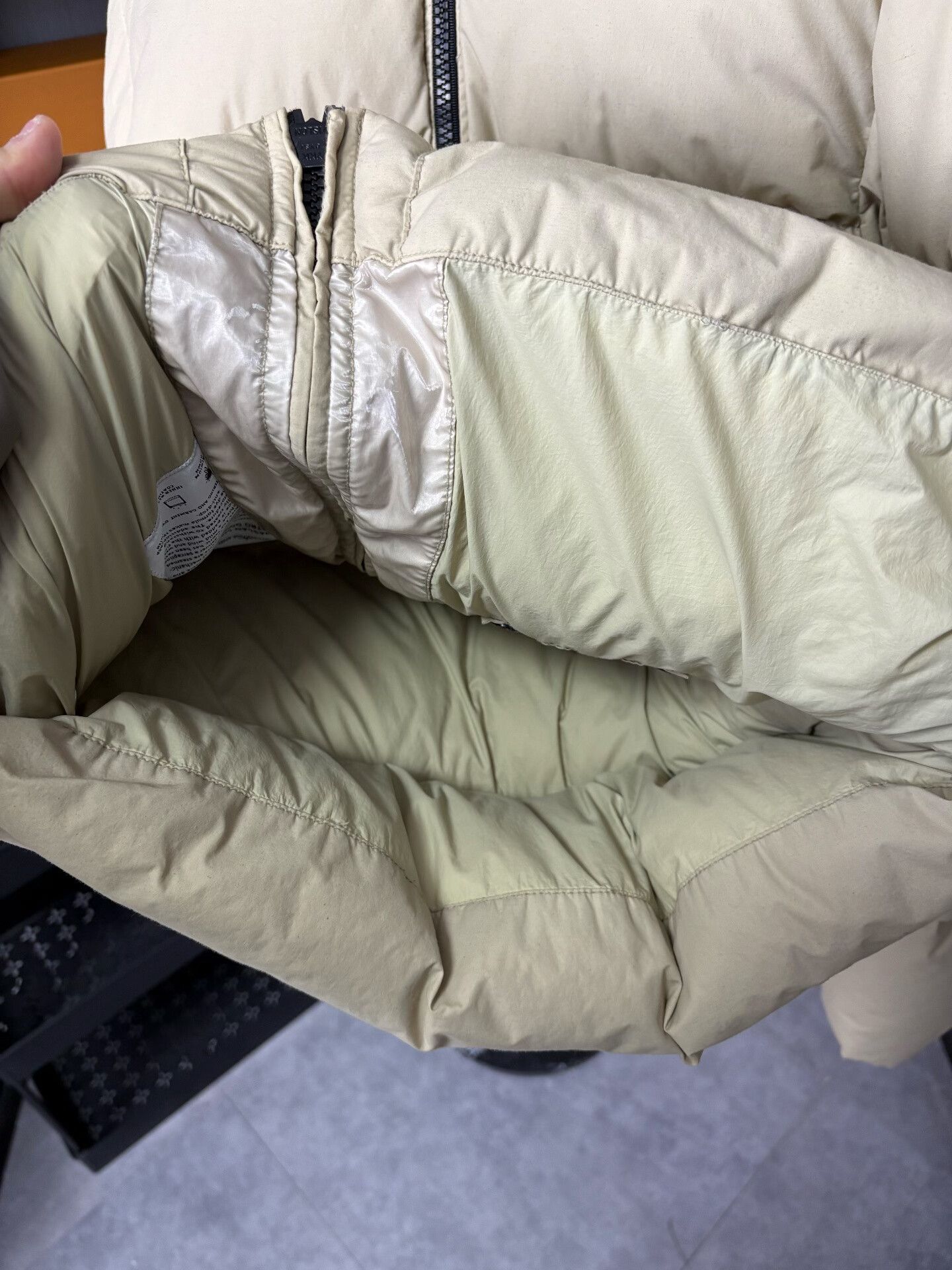 Stone Island Stone Island Down Beige Heavy Coat M Men Size US M / EU 48-50 / 2 - 7 Thumbnail