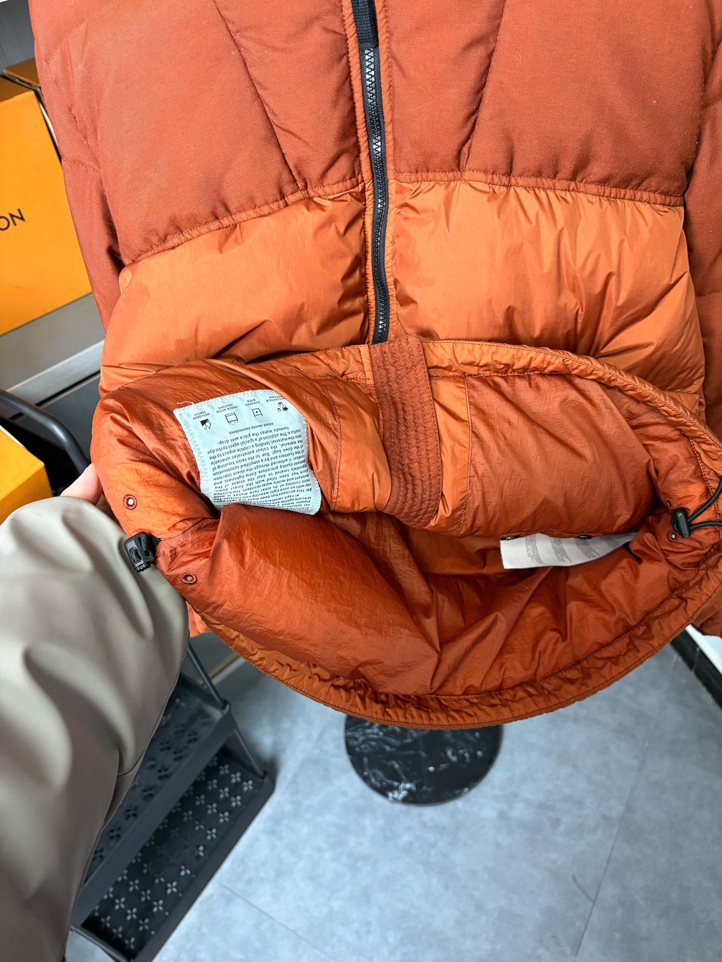 Stone Island Stone Island Down Orange Heavy Coat L Men Size US L / EU 52-54 / 3 - 5 Thumbnail