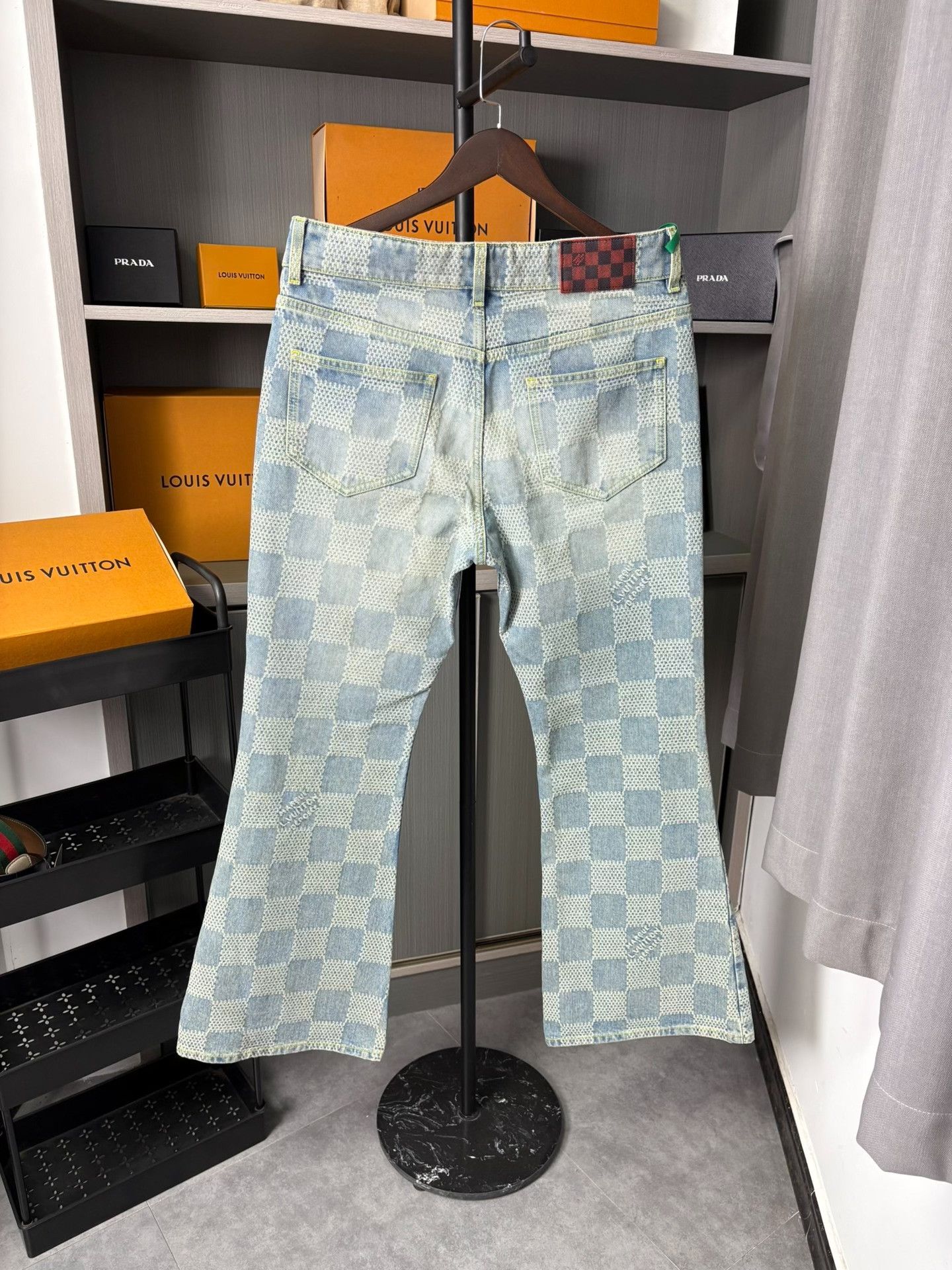 Louis Vuitton Louis Vuitton Denim Blue Denim Jeans M Men Size US 32 / EU 48 - 2 Thumbnail