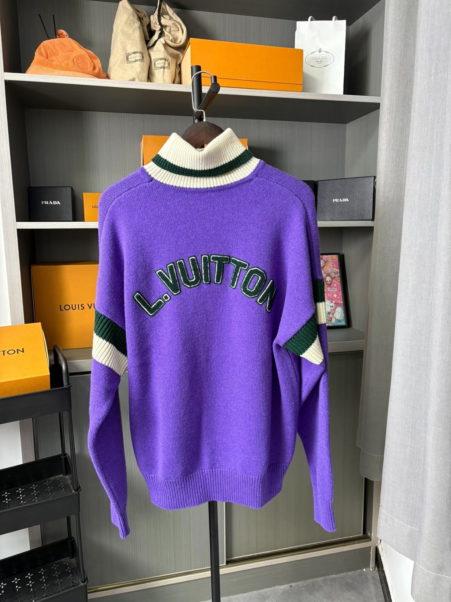 Louis Vuitton Louis Vuitton Purple Sweater S Men Size US S / EU 44-46 / 1 - 2 Thumbnail