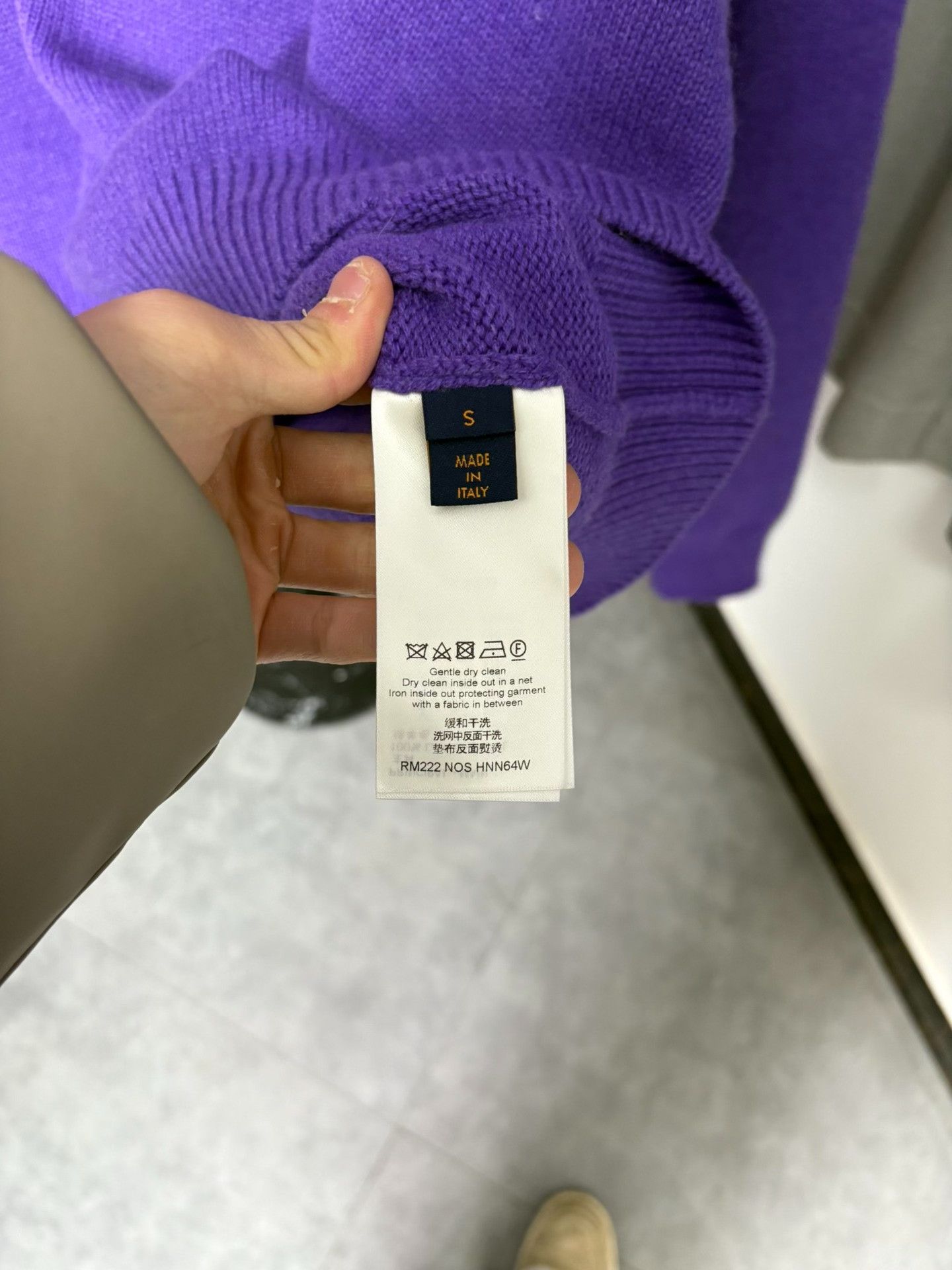 Louis Vuitton Louis Vuitton Purple Sweater S Men Size US S / EU 44-46 / 1 - 6 Thumbnail