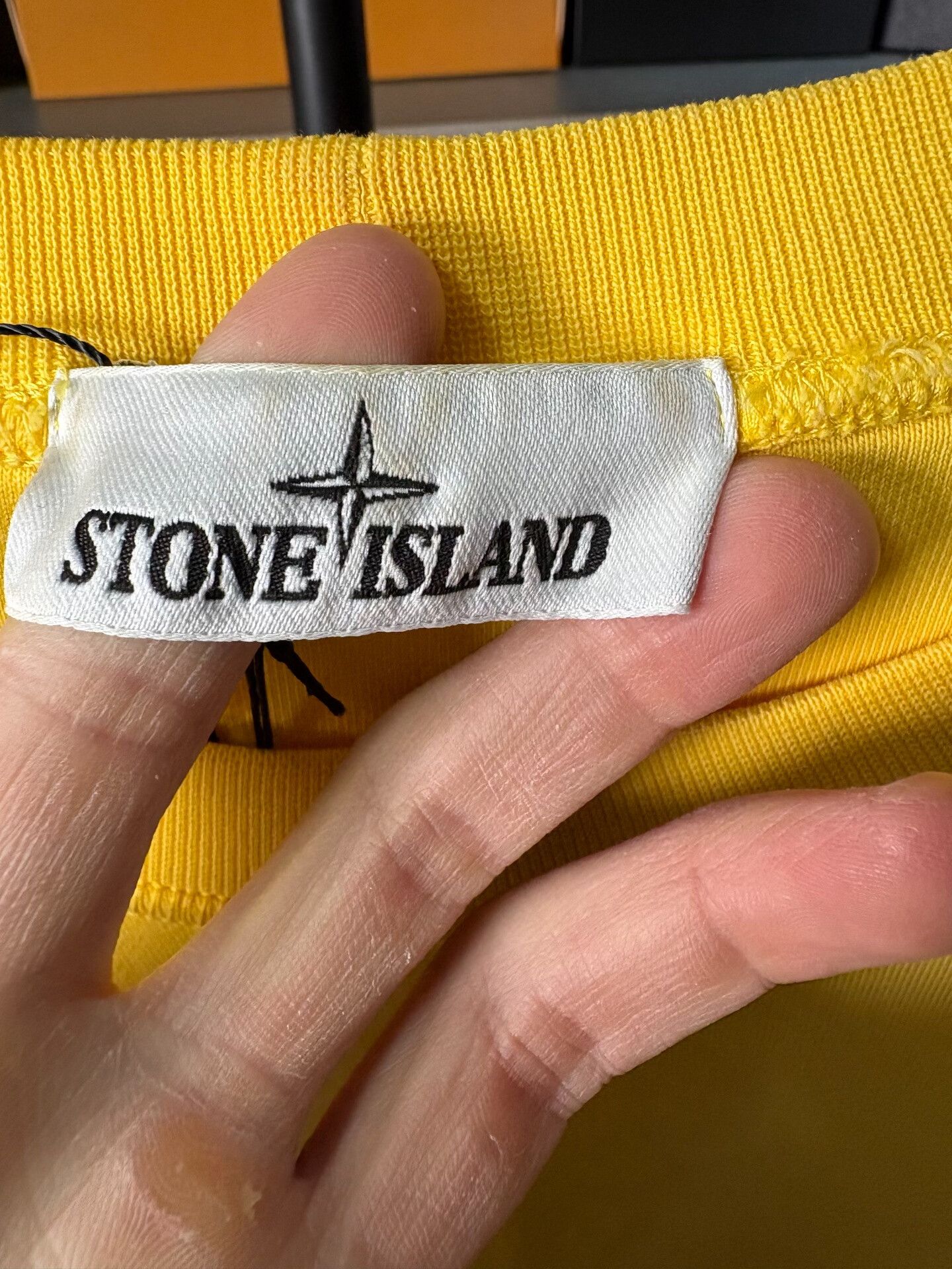 Stone Island Stone Island Yellow Hoodie L Men Size US L / EU 52-54 / 3 - 3 Thumbnail