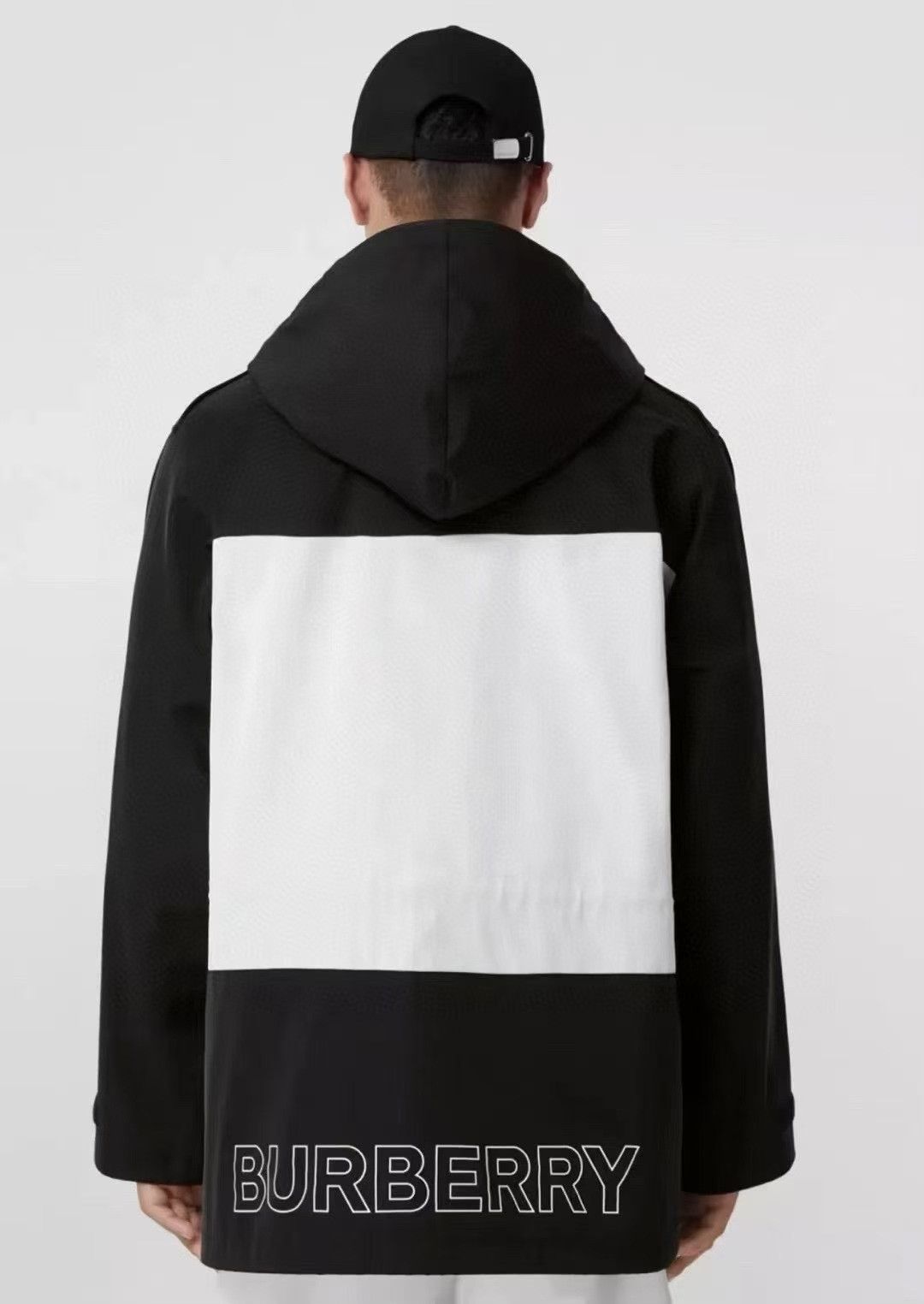 Burberry Burberry Letter Logo Outdoor Functional Hooded Jacket Size US S / EU 44-46 / 1 - 5 Thumbnail