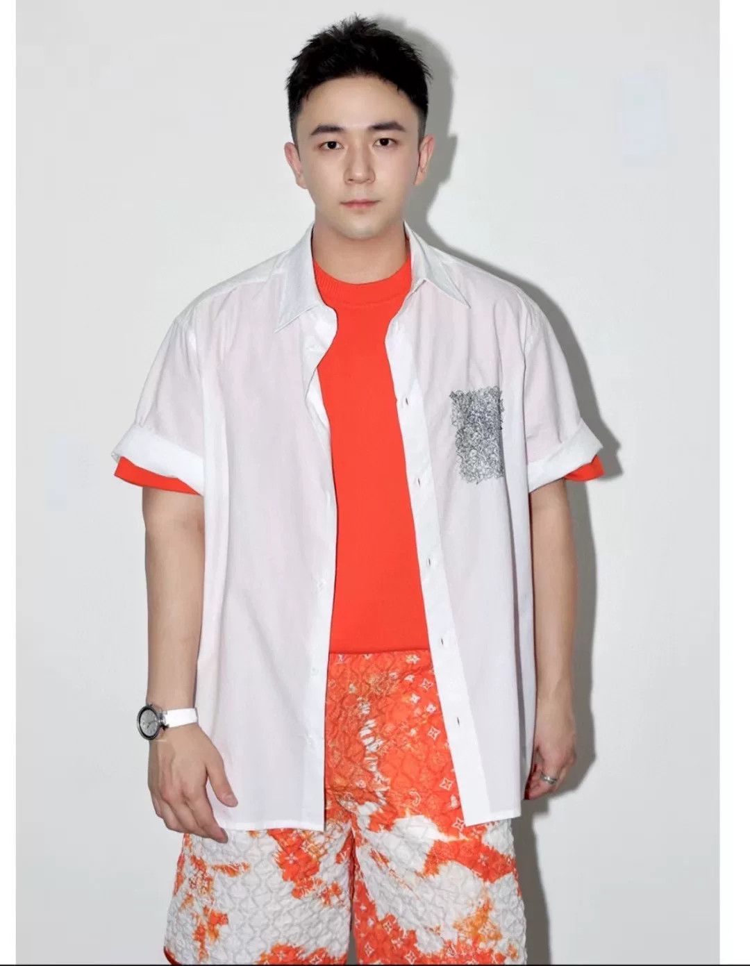 Louis Vuitton Louis Vuitton FW22 All-Over Logo Bandana Tie-Dye Shorts Size US 32 / EU 48 - 7 Thumbnail
