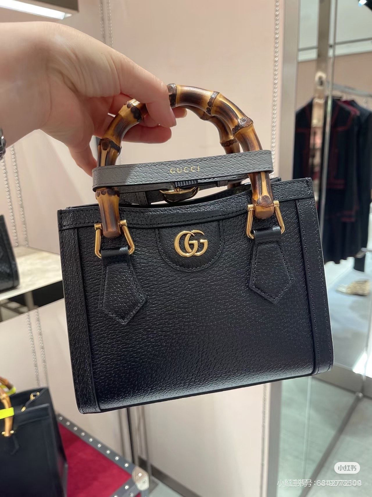 Gucci Gucci Diana Black Leather Bamboo Mini Tote Size ONE SIZE - 4 Thumbnail