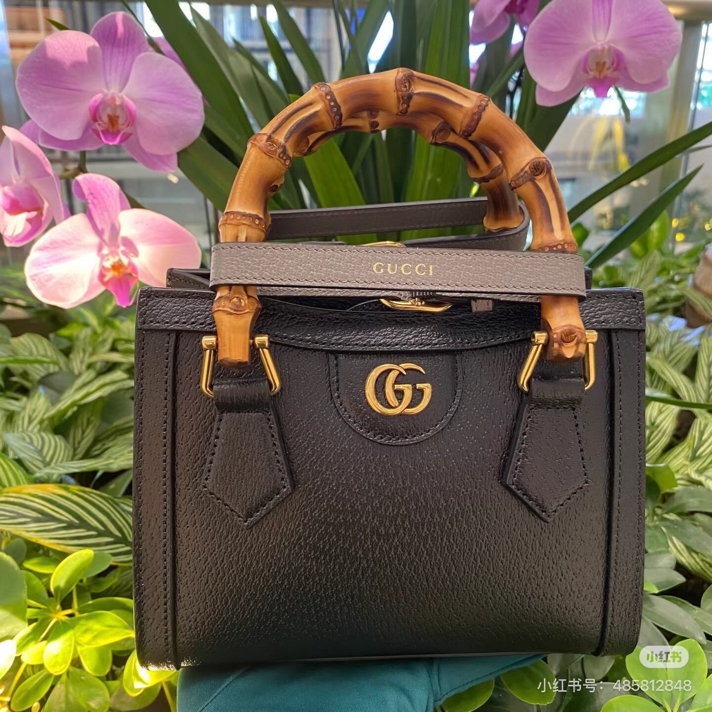 Gucci Gucci Diana Black Leather Bamboo Mini Tote Size ONE SIZE - 7 Thumbnail
