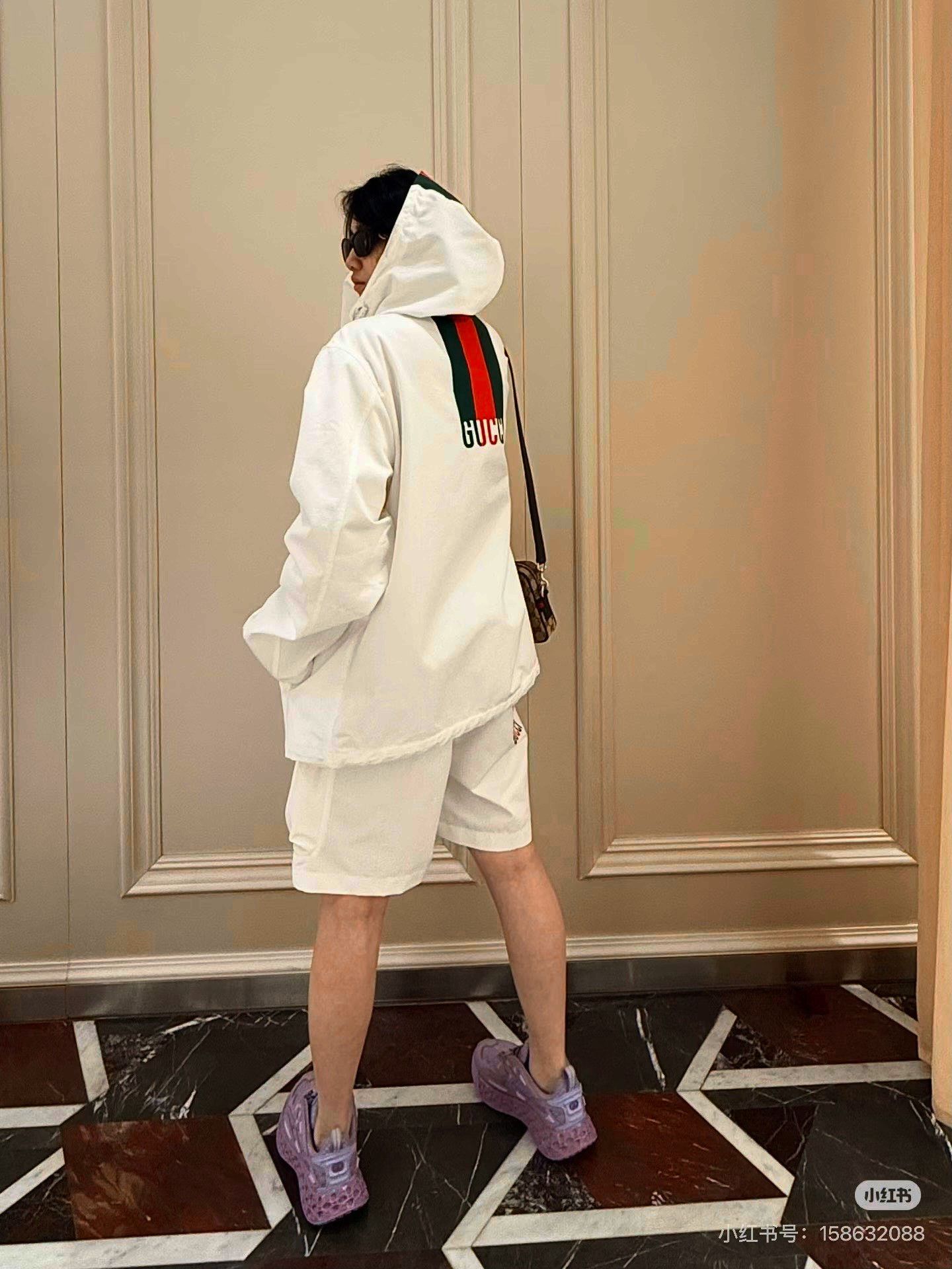 Gucci Gucci White Hooded Zip Jacket Size US L / EU 52-54 / 3 - 3 Thumbnail
