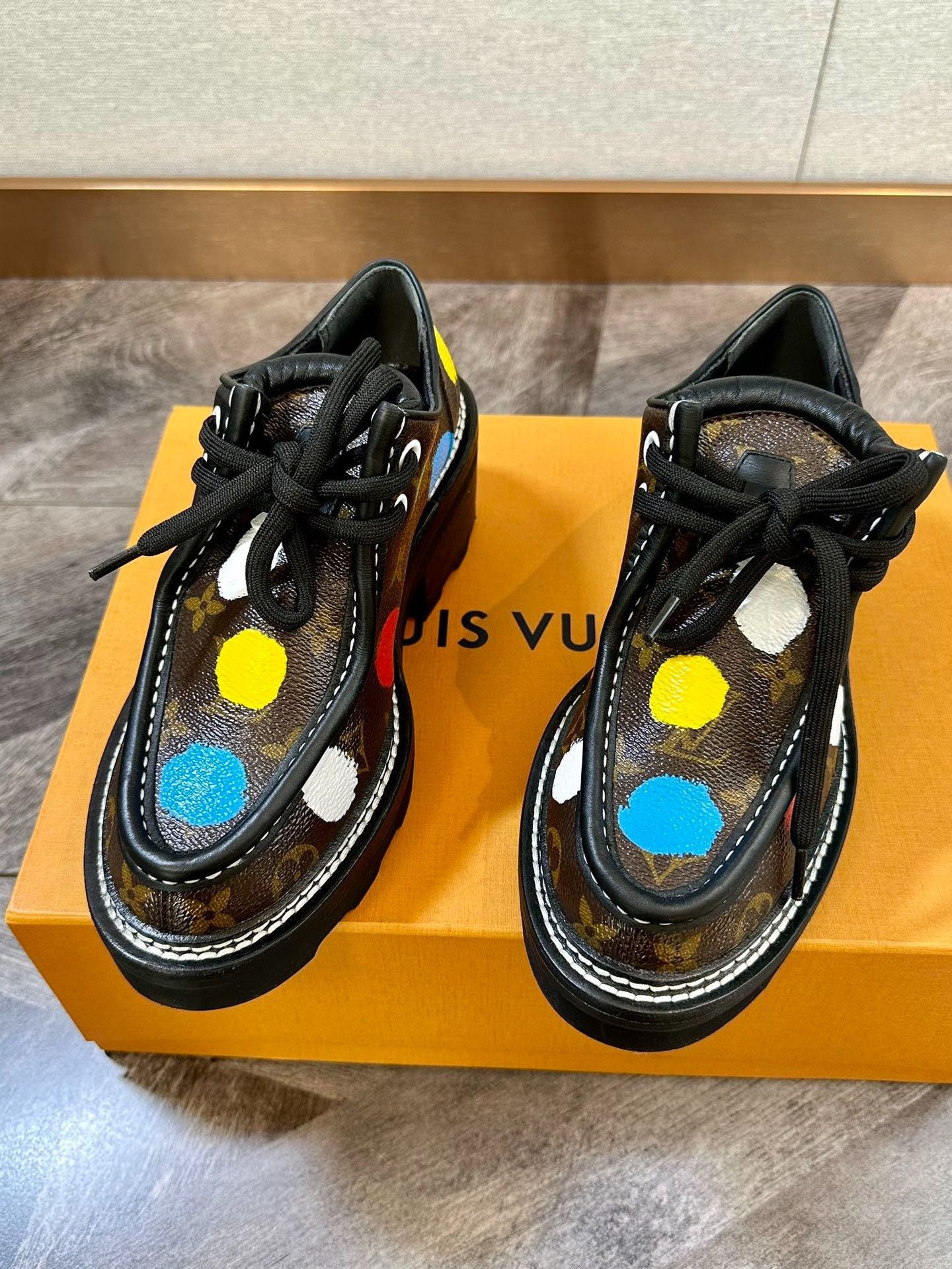 Louis Vuitton LV Kusama Polka Dot Platform Loafers Size US 5 / IT 35 - 3 Thumbnail