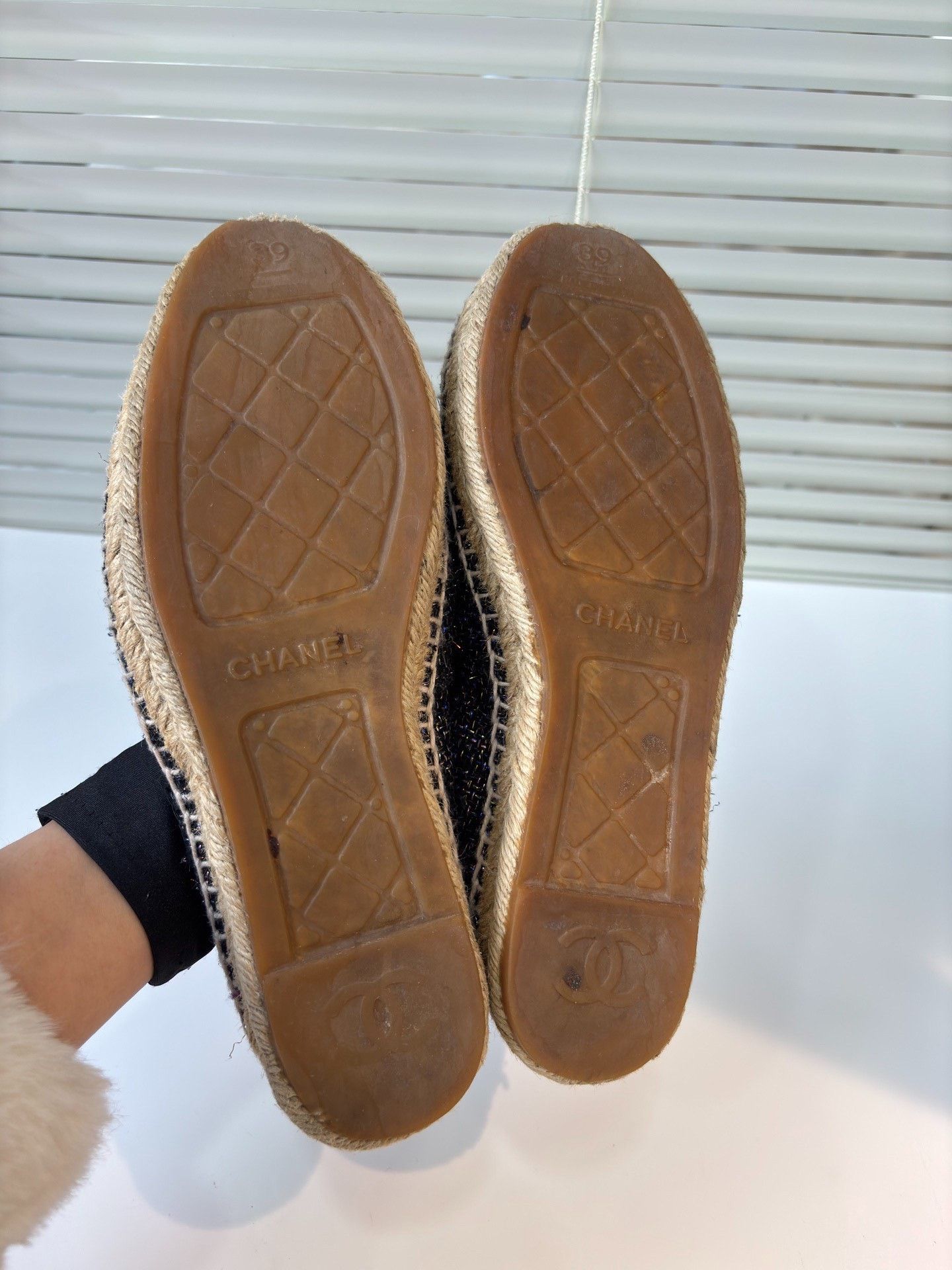 Chanel Chanel Limited Espadrilles Size 38 Size US 7 / IT 37 - 2 Thumbnail
