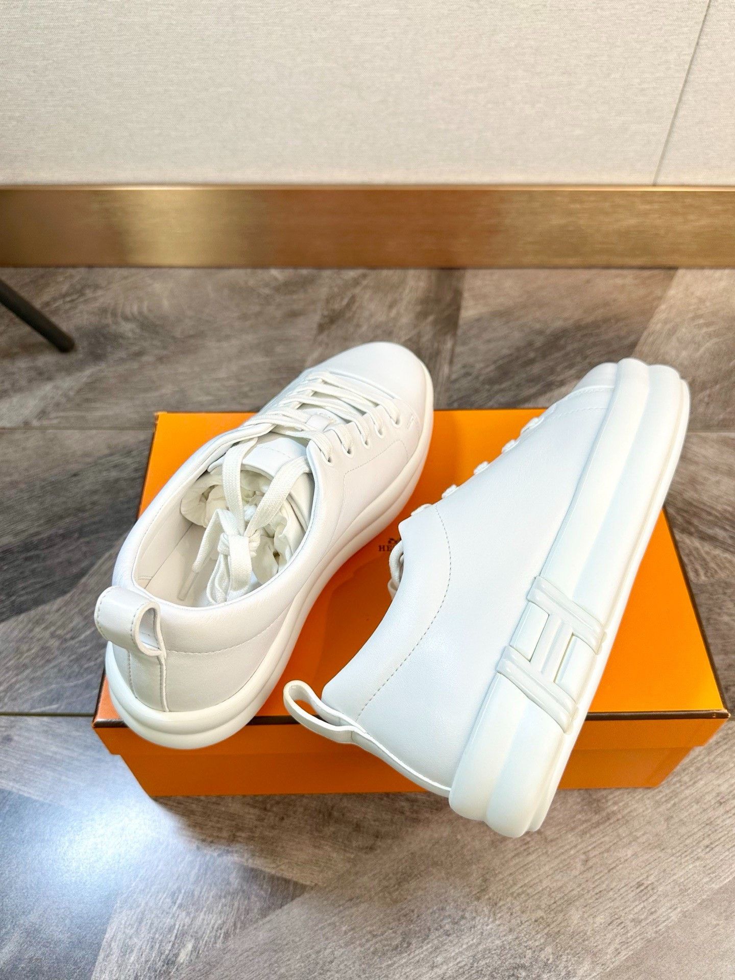 Hermes Hermes Happy Round-Toe White Sneakers Size US 6 / IT 36 - 4 Thumbnail