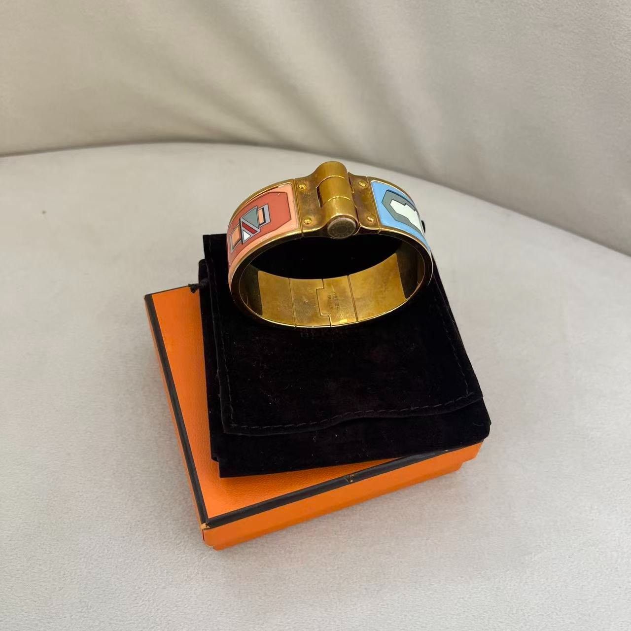 Hermes Hermes Enamel Wide Bangle Size ONE SIZE - 3 Thumbnail