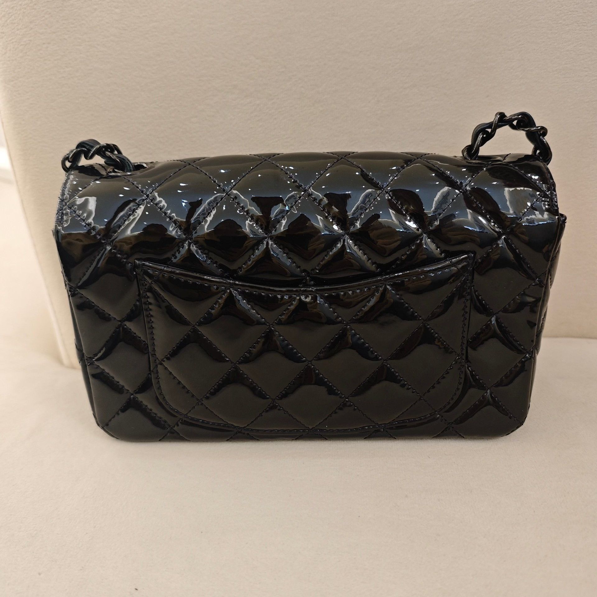 Chanel Chanel 21B CF Mini So Black Chain Bag Size ONE SIZE - 2 Thumbnail