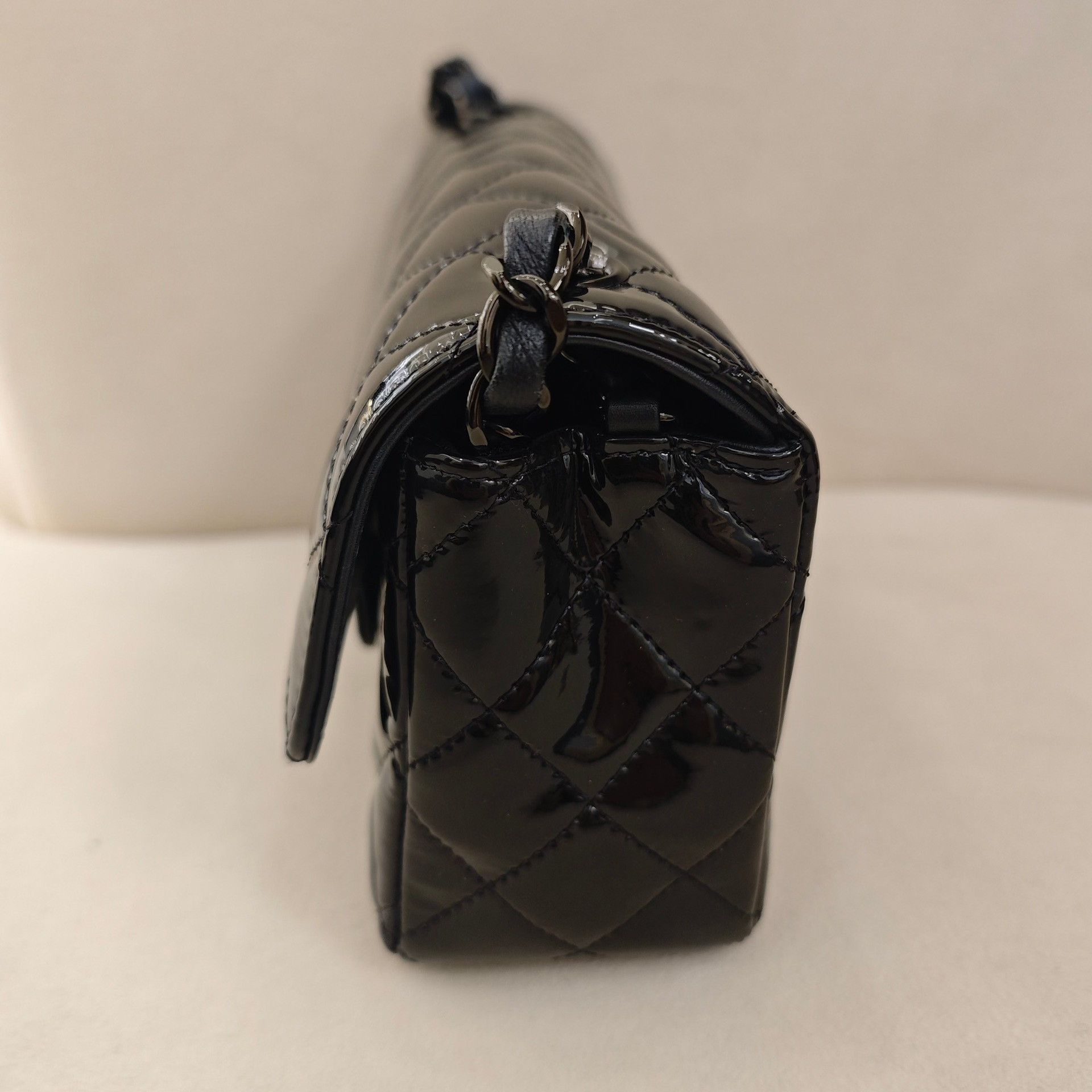 Chanel Chanel 21B CF Mini So Black Chain Bag Size ONE SIZE - 5 Thumbnail