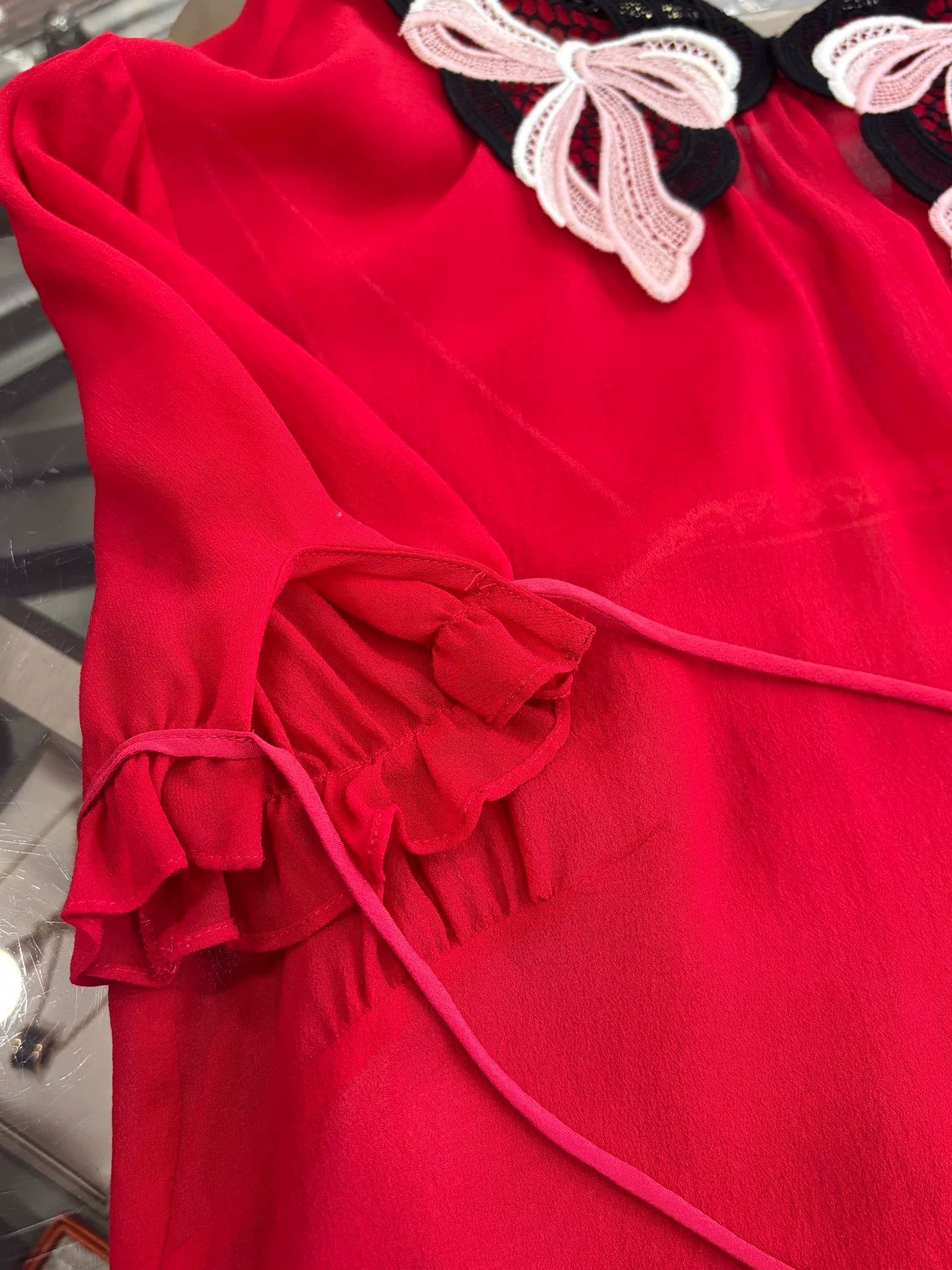 Miu Miu Miu Miu Red Silk Short-Sleeve Top Size XS / US 0-2 / IT 36-38 - 7 Thumbnail